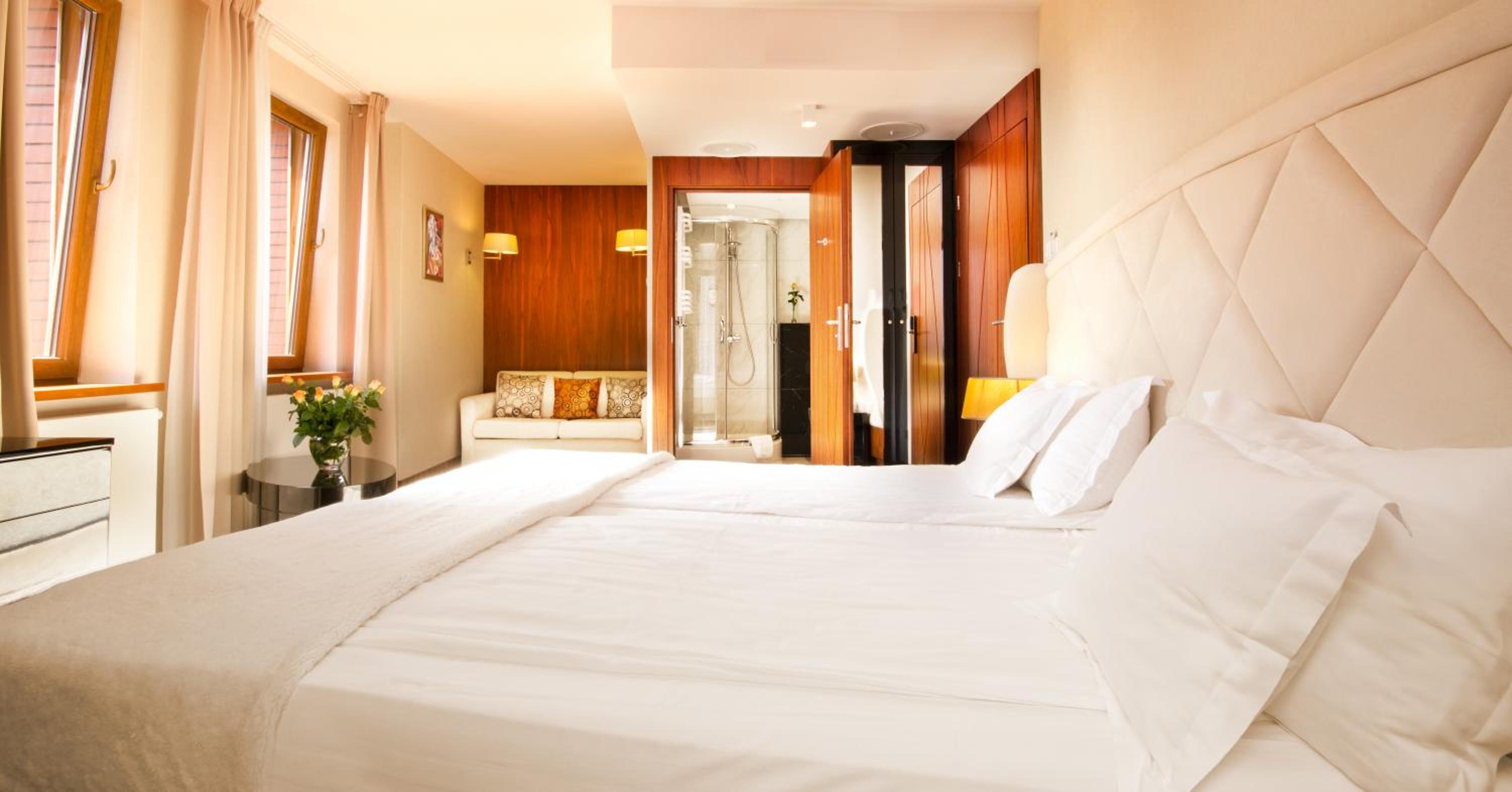 Deluxe Double or Twin Room - Photo 3