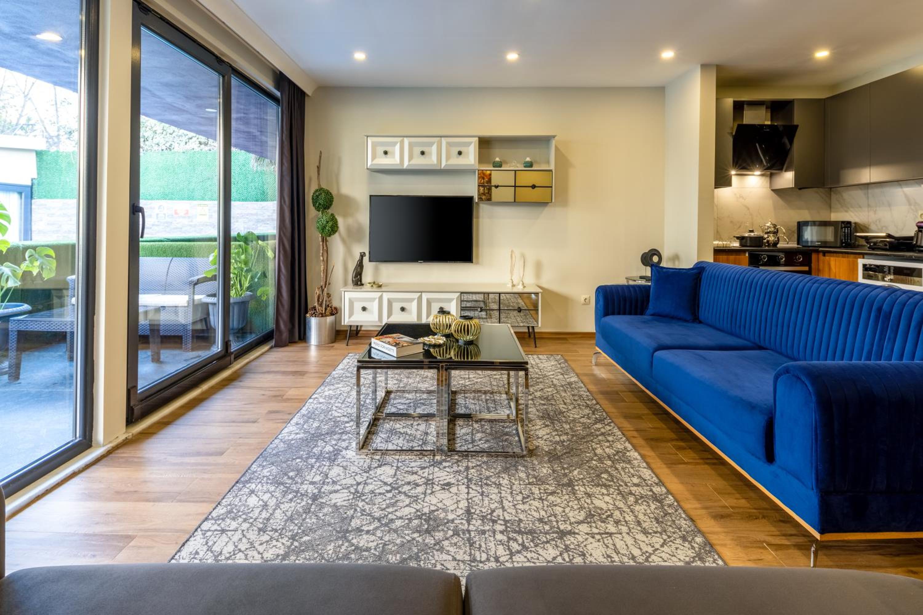 Luxus-Ein-Zimmer-Apartment mit Poolzugang