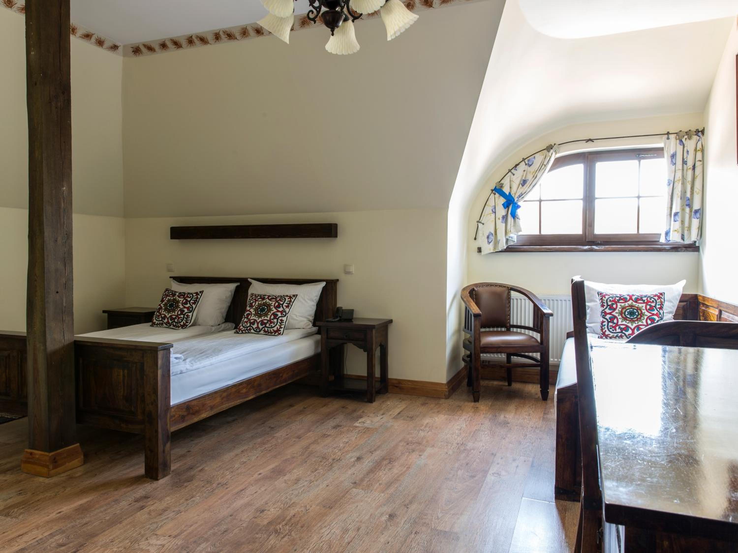 Double Room - Photo 16