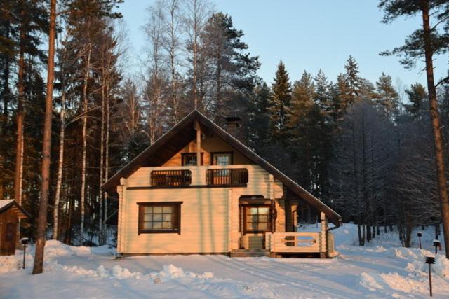 Villa photo 3