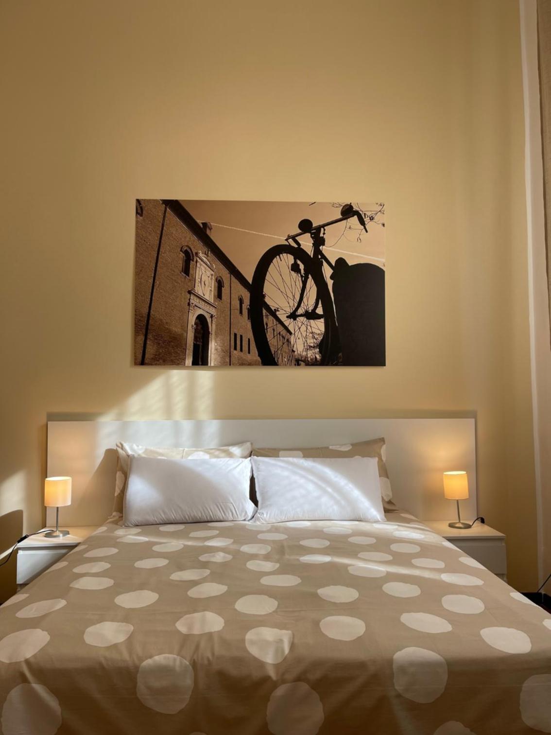 Double or Twin Room with Shared Bathroom