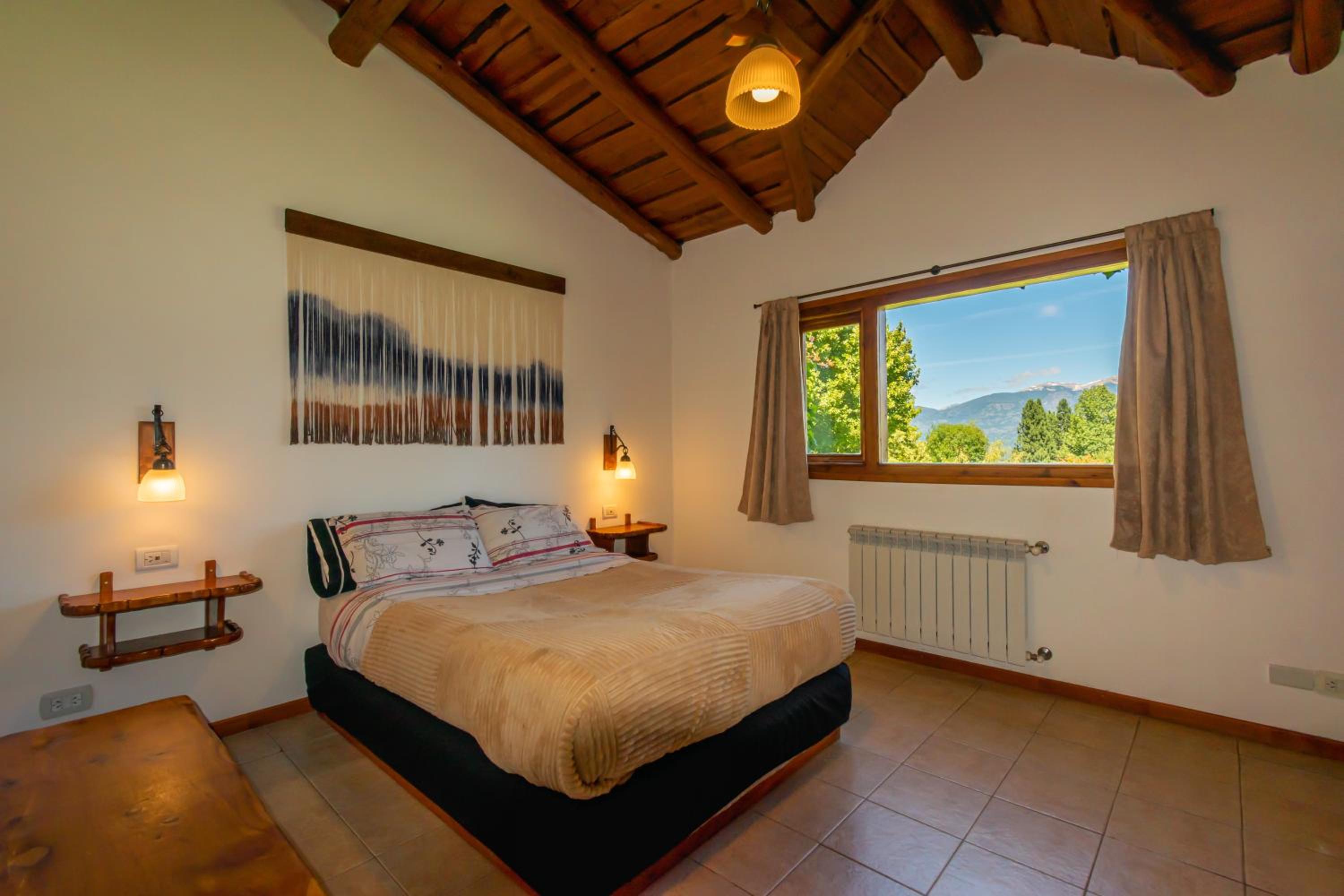 Two-Bedroom Bungalow photo 1