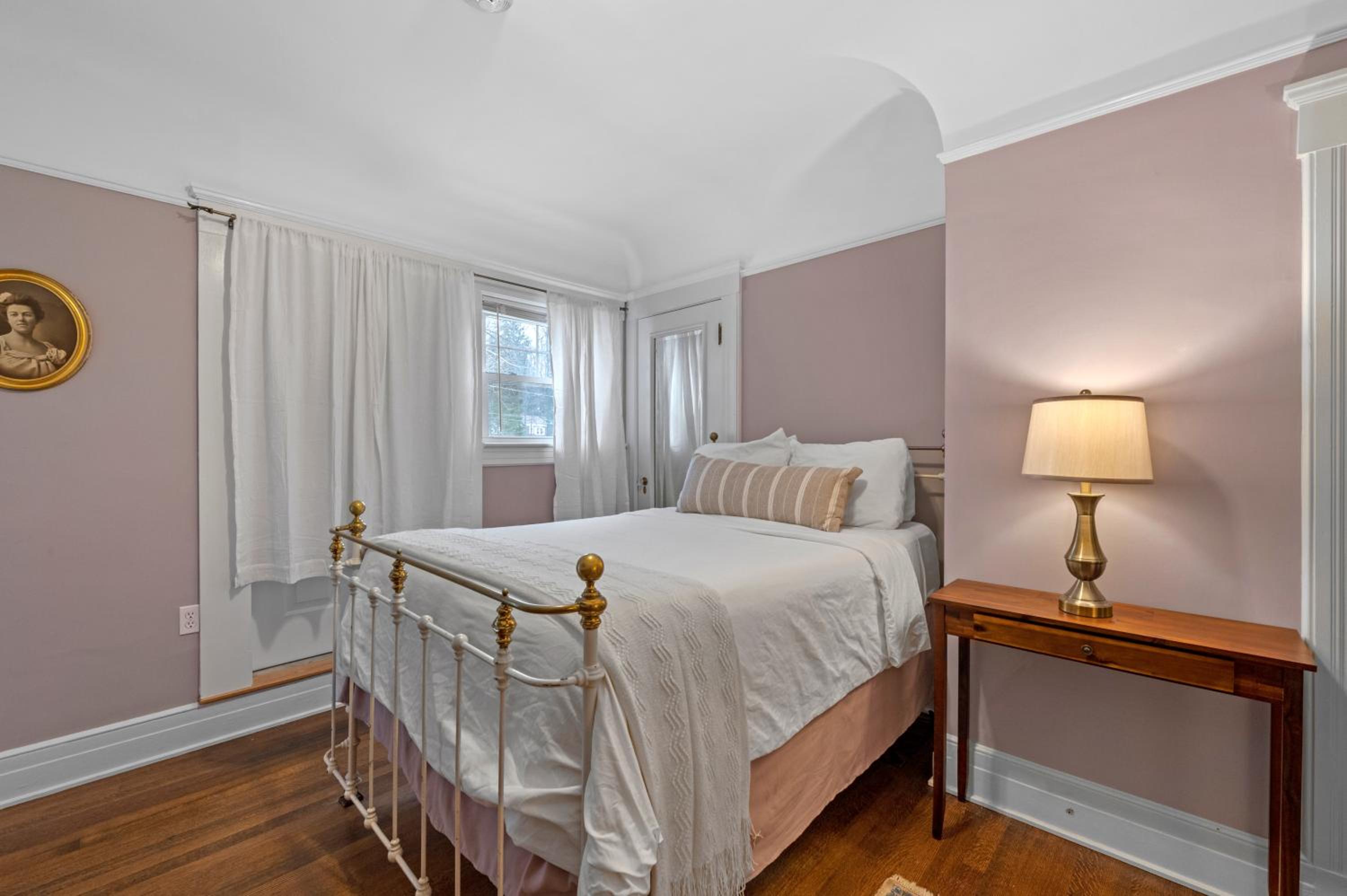 Mansion Room 3