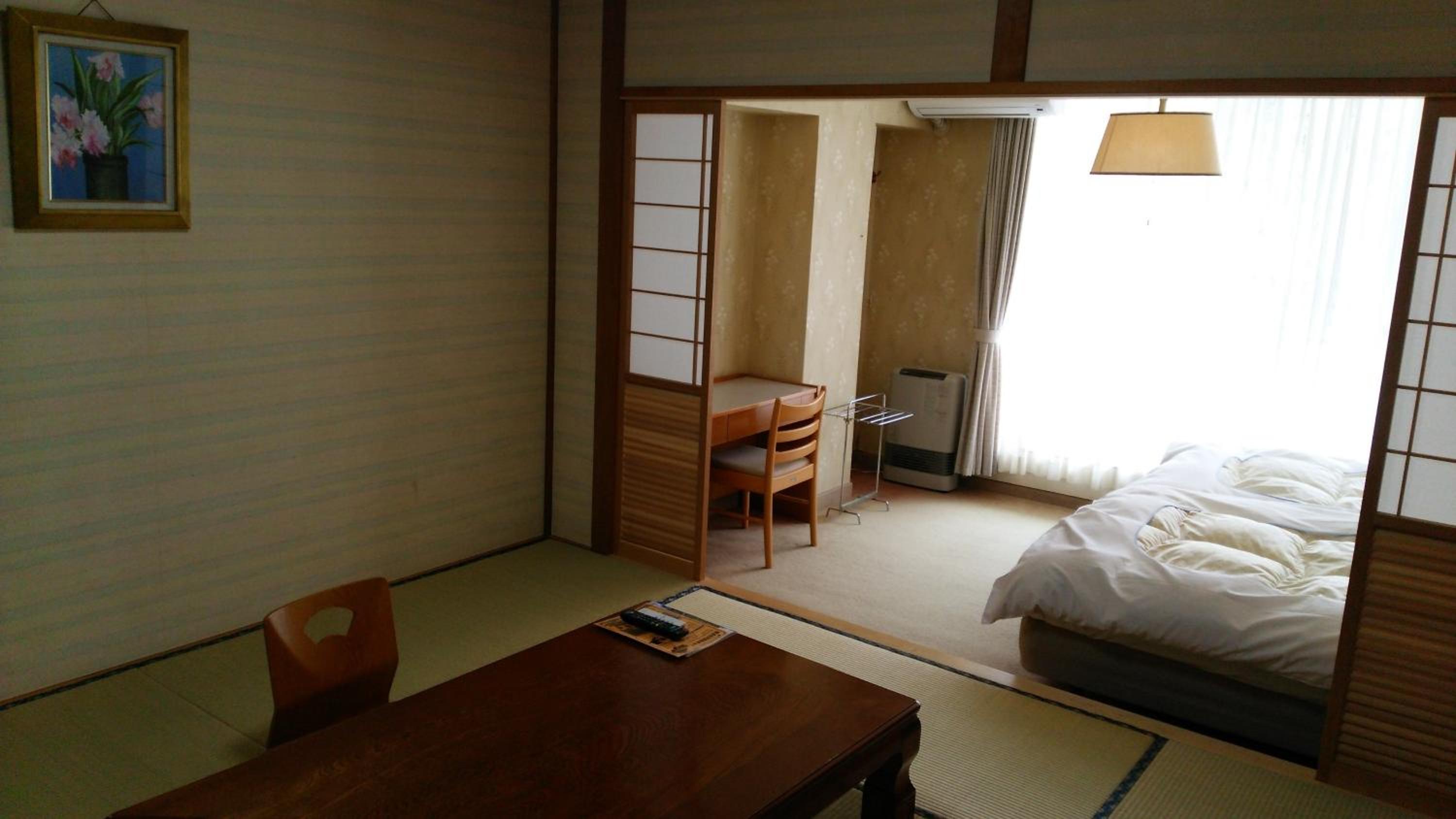 Room with Tatami Area photo 2