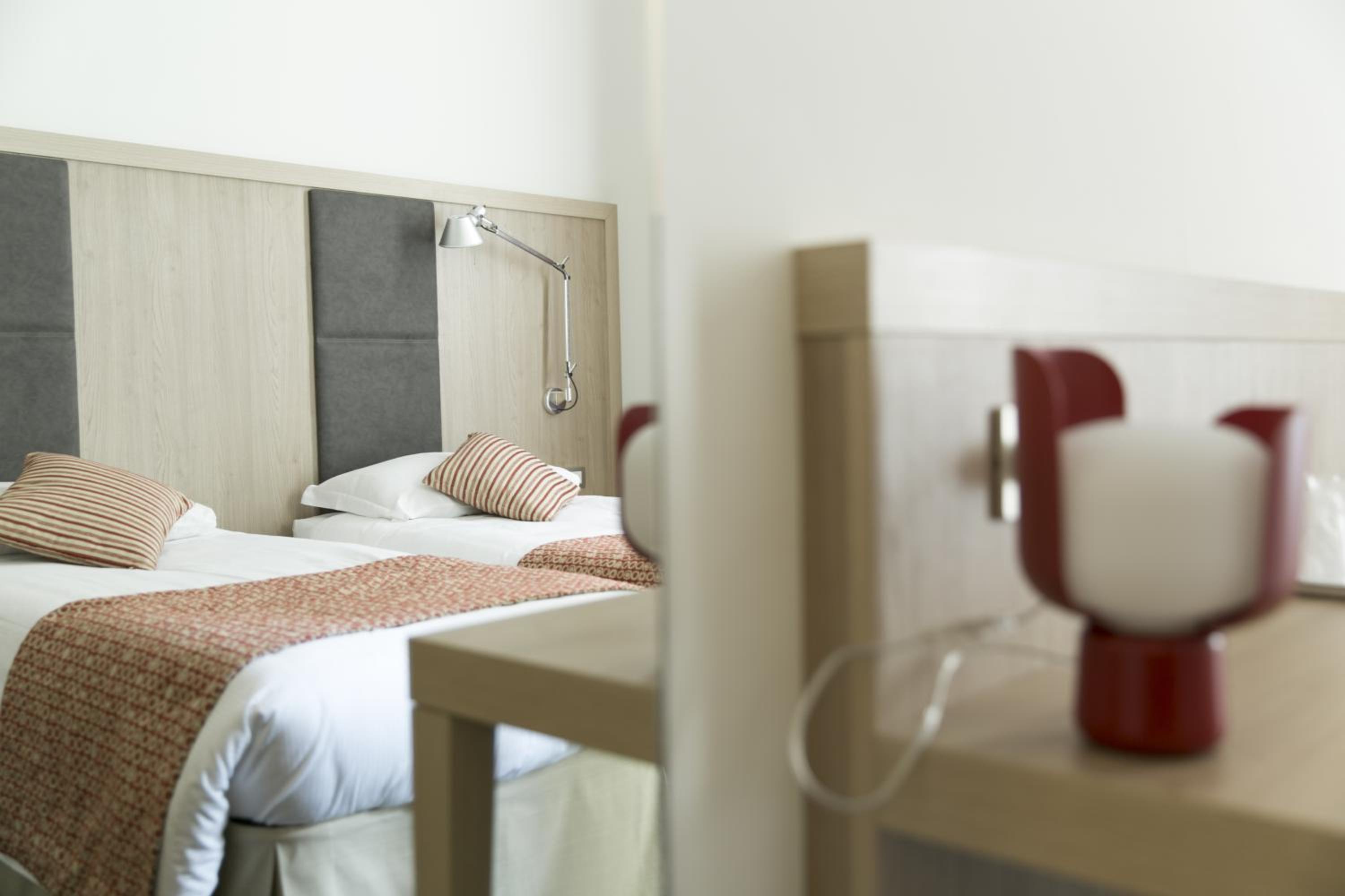 Double or Twin Room photo 3