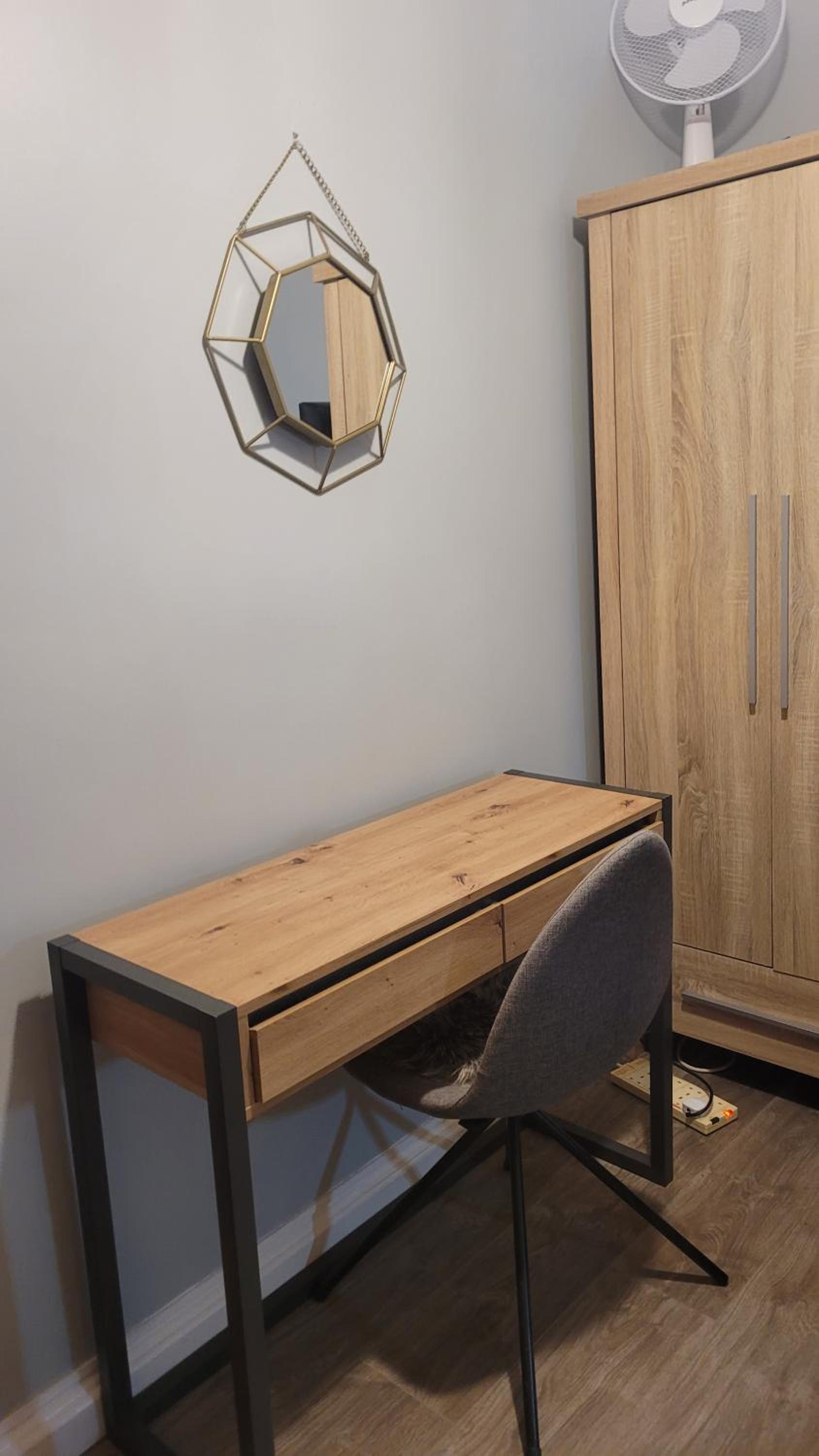 Budget Single Room photo 2