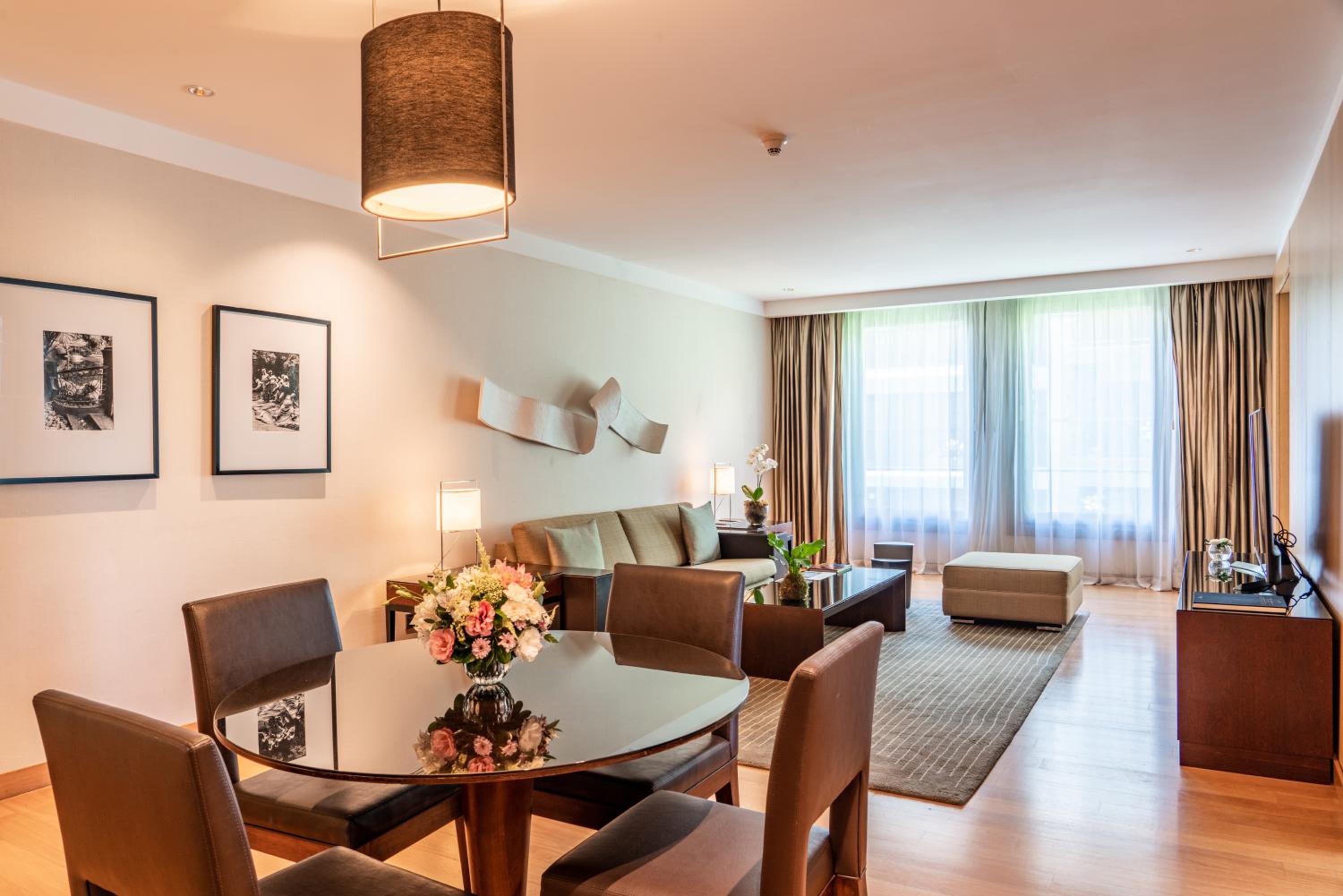 Executive Suite
