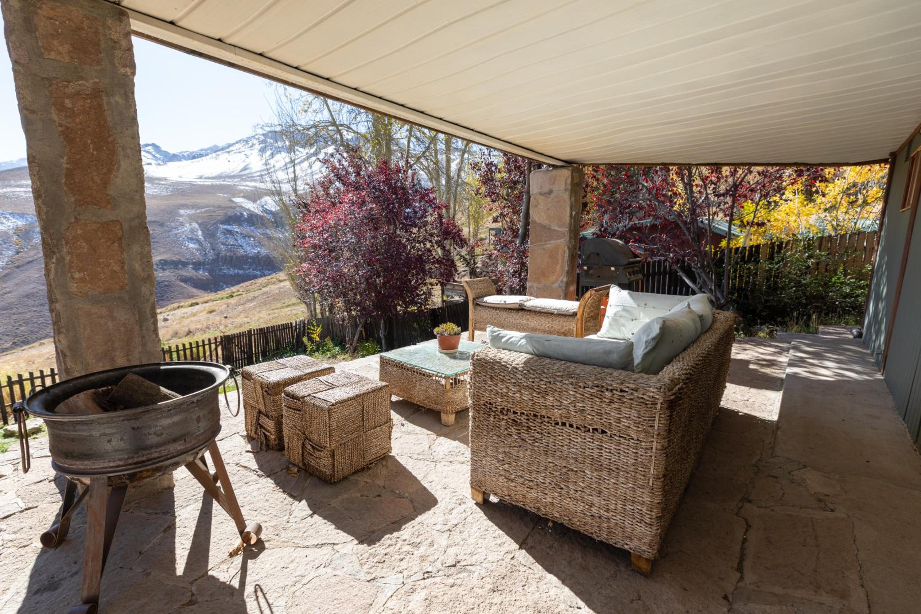Three-Bedroom Chalet photo 2