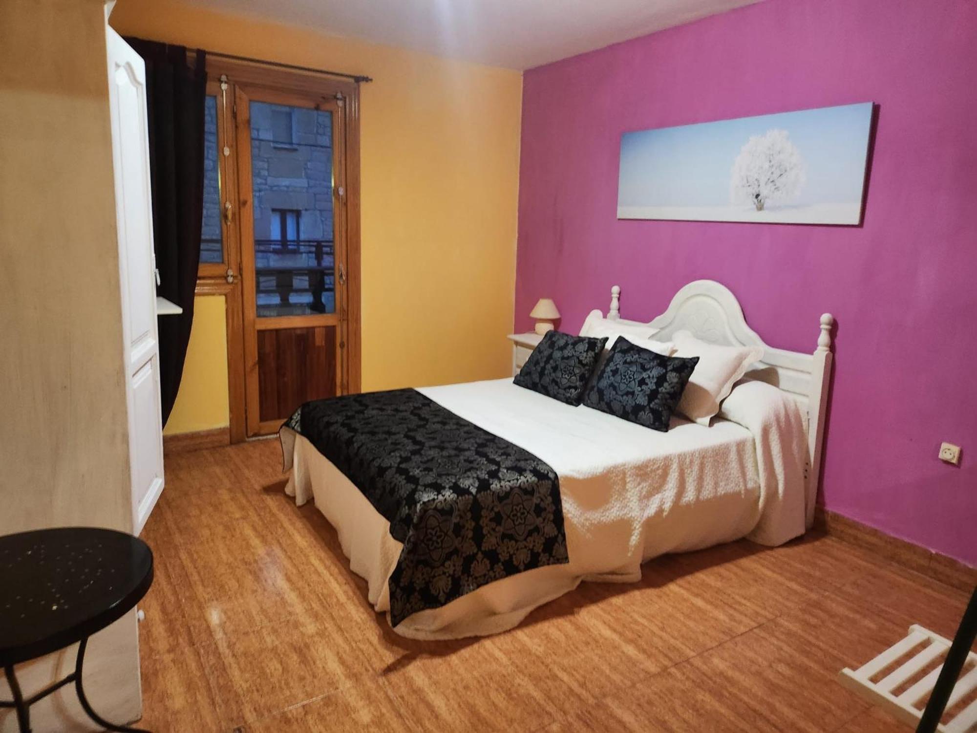 Two-Bedroom Apartment photo 2