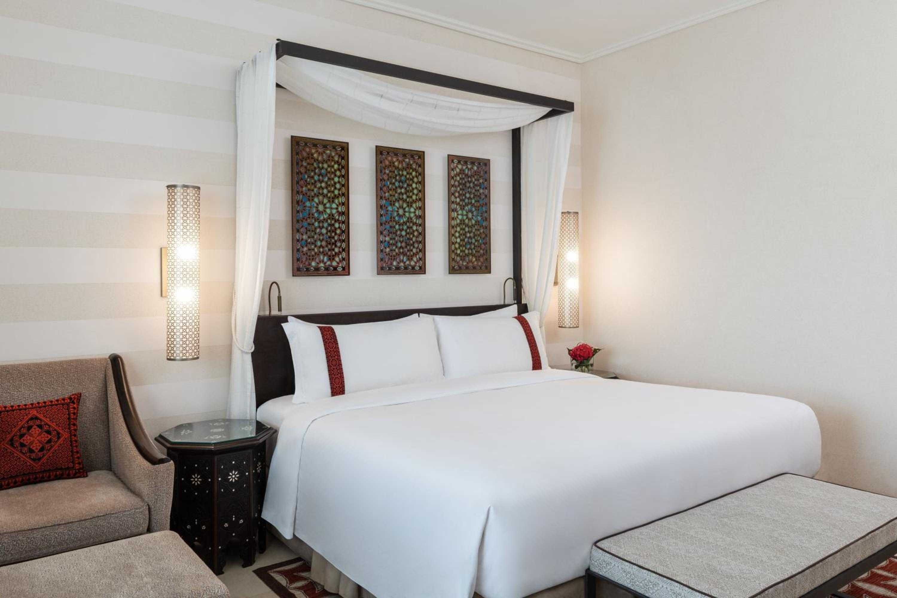 Premium King Suite with Balcony