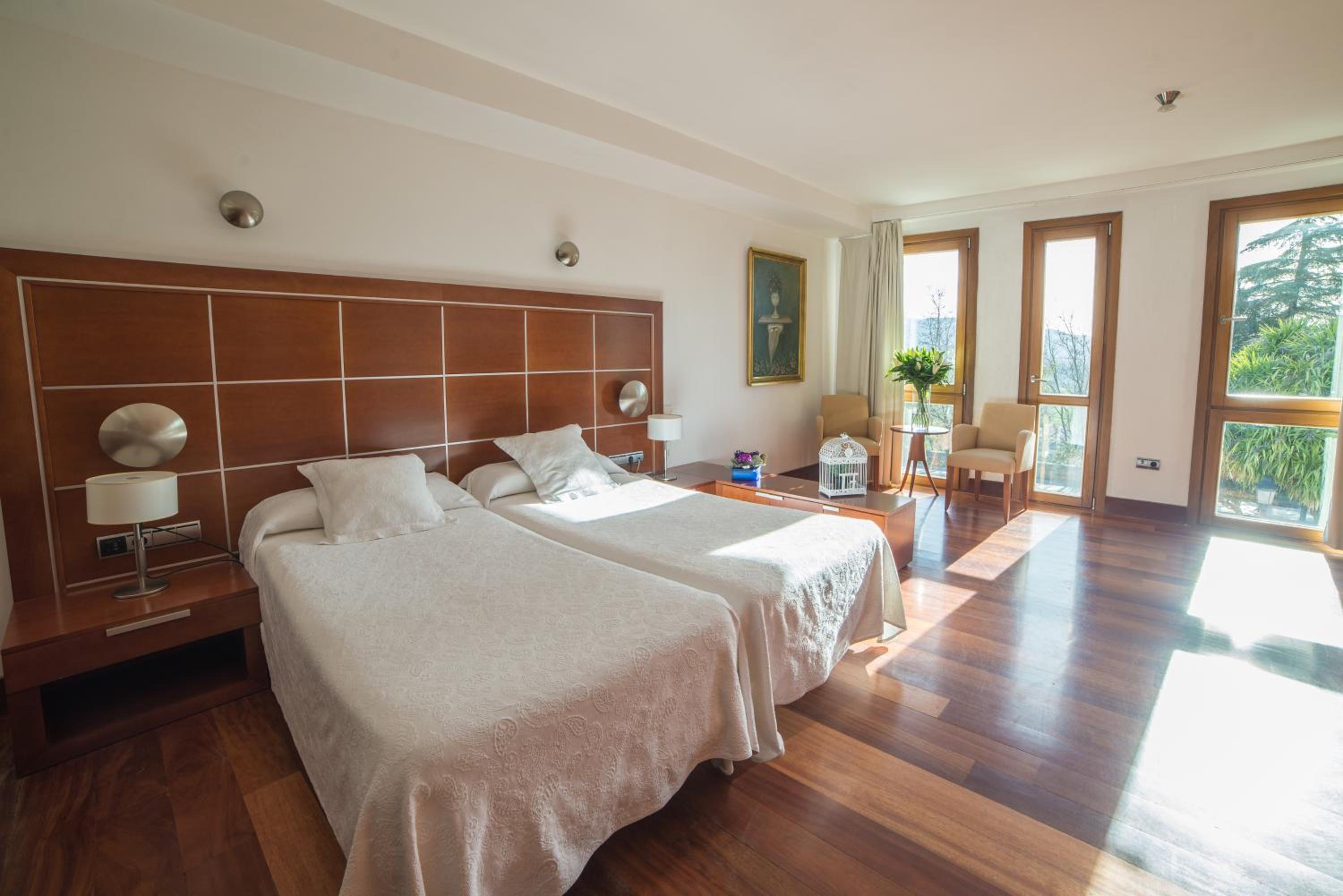 Junior Suite - Photo 1