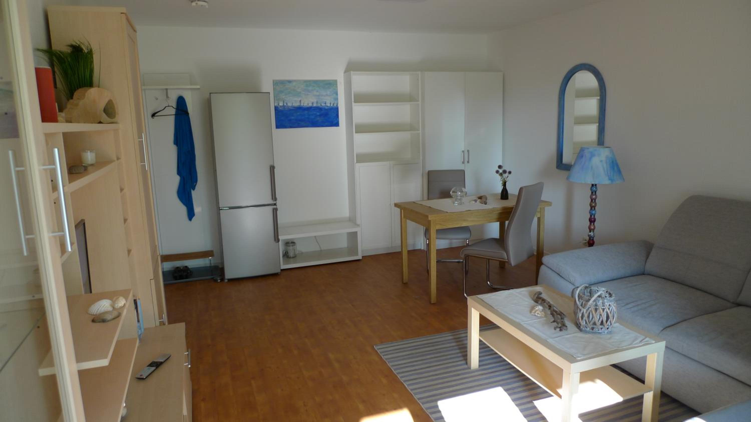 One-Bedroom Apartment photo 1