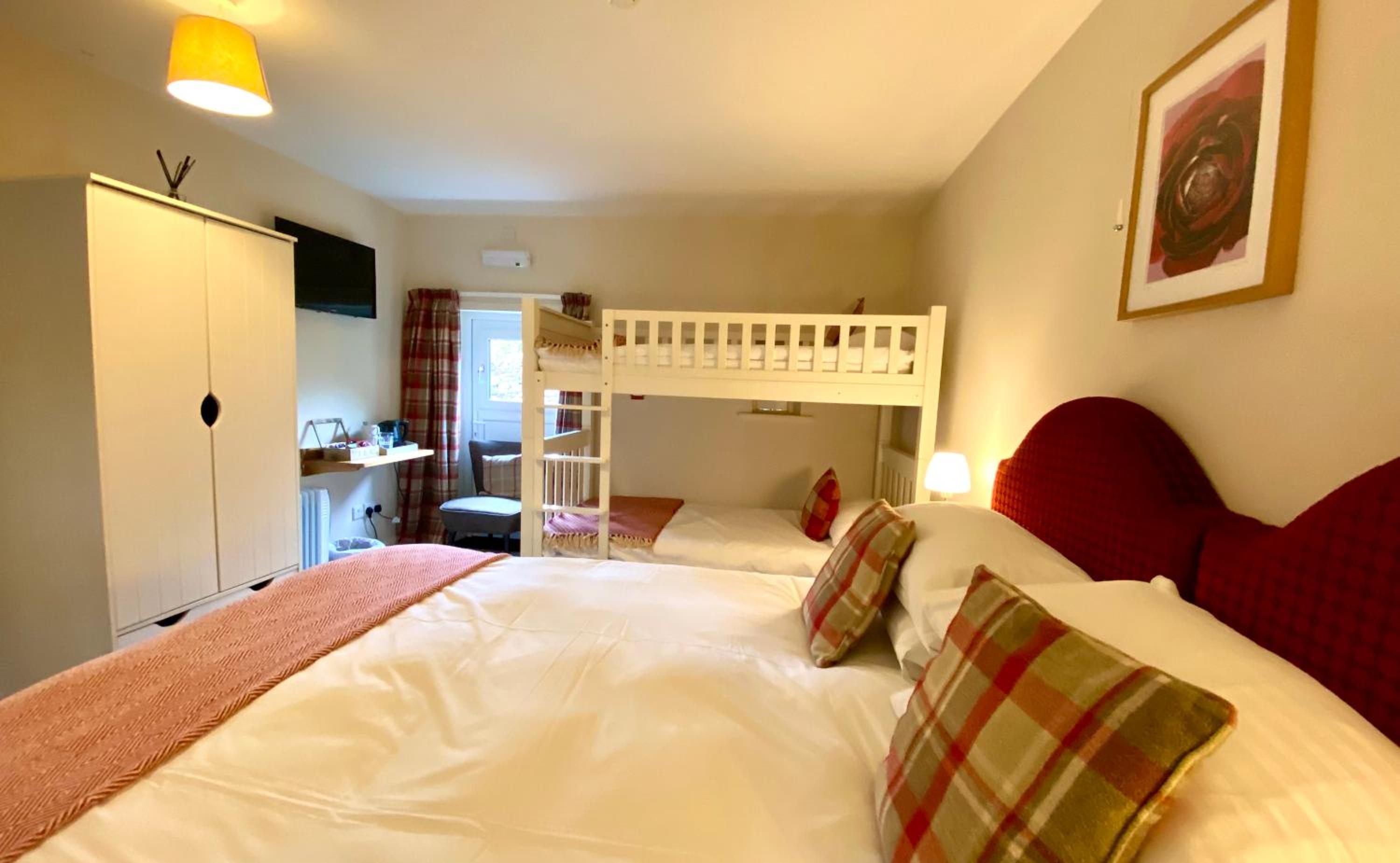 Triple Room photo 3