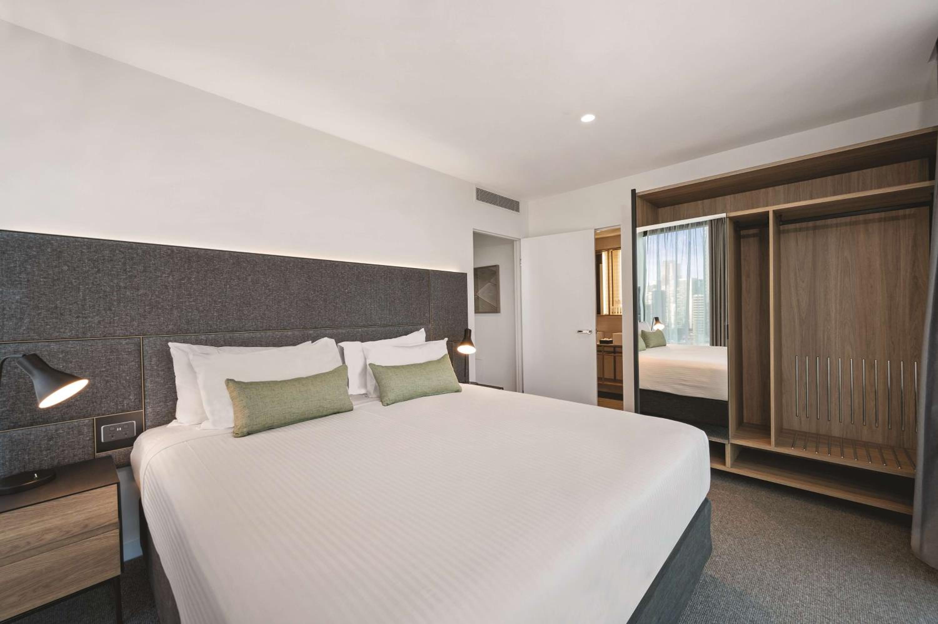 Deluxe Suite - Photo 4
