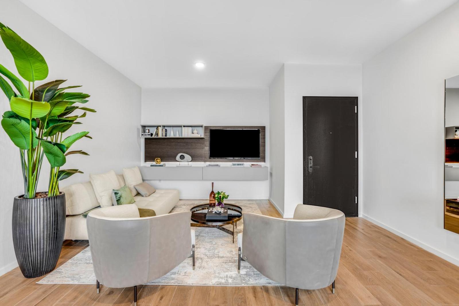 City View Three Bedroom Suite with King/Queen/Queen ADA