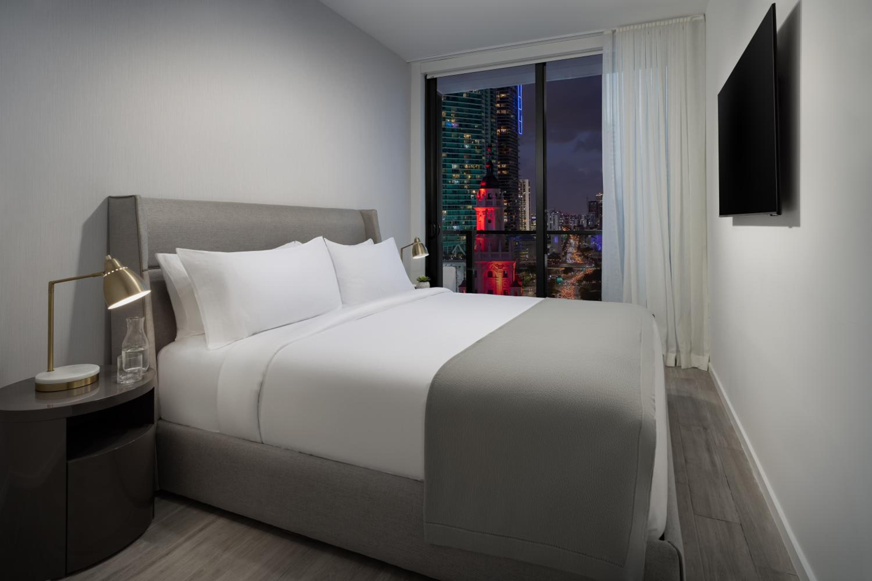 City View Three Bedroom Suite with King/Queen/Queen ADA