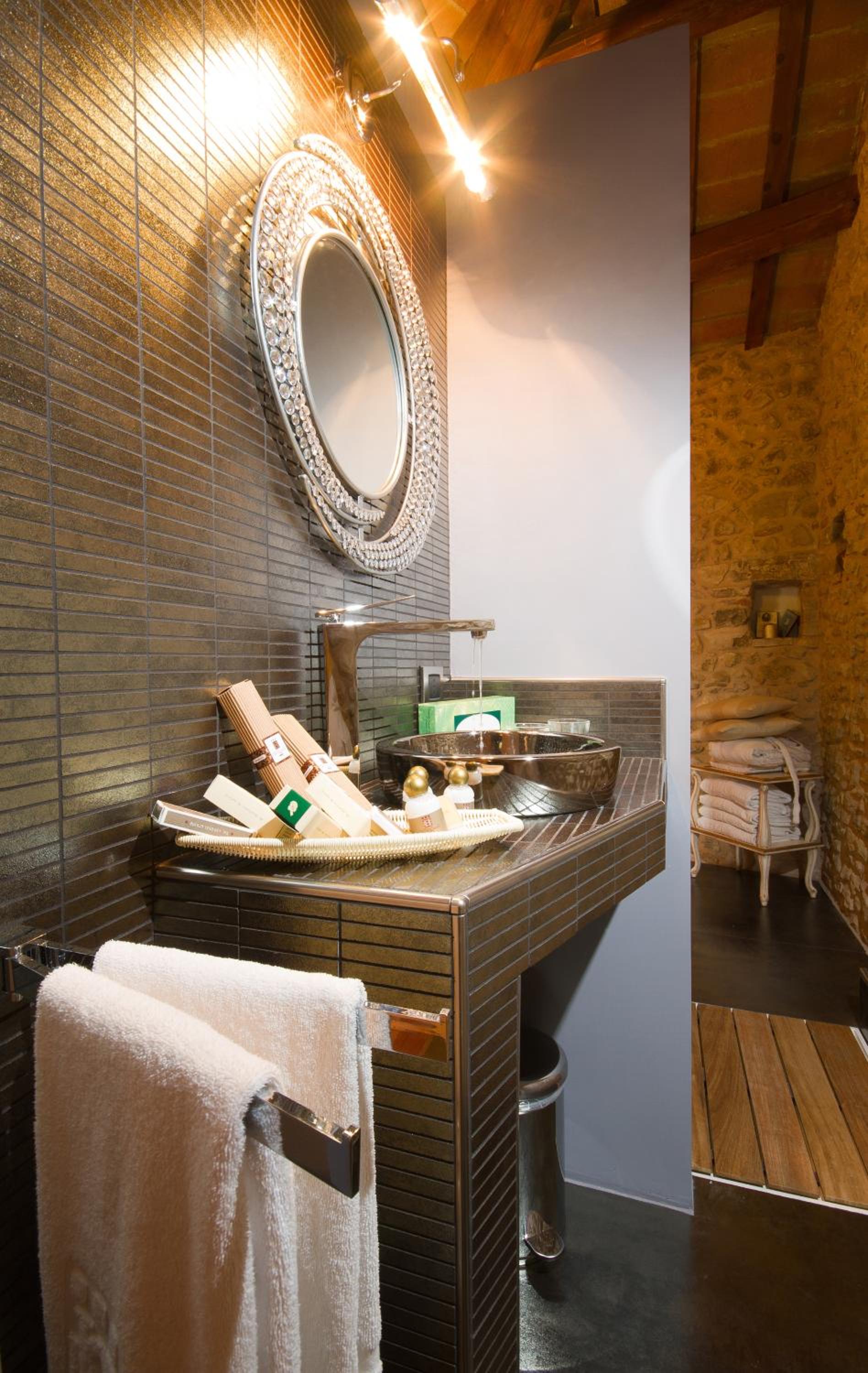 Imperial Suite with Private Pool - Photo 4