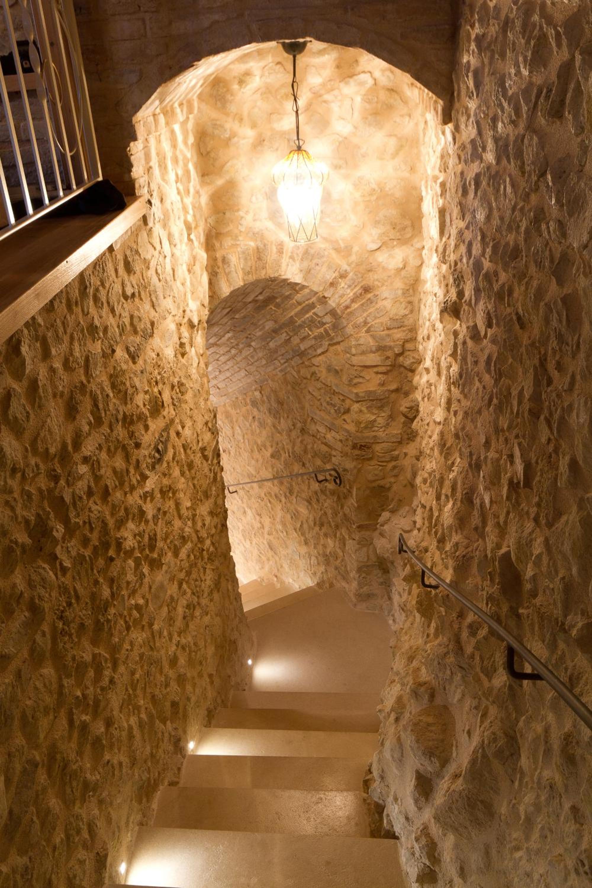 Imperial Suite with Private Pool - Photo 14