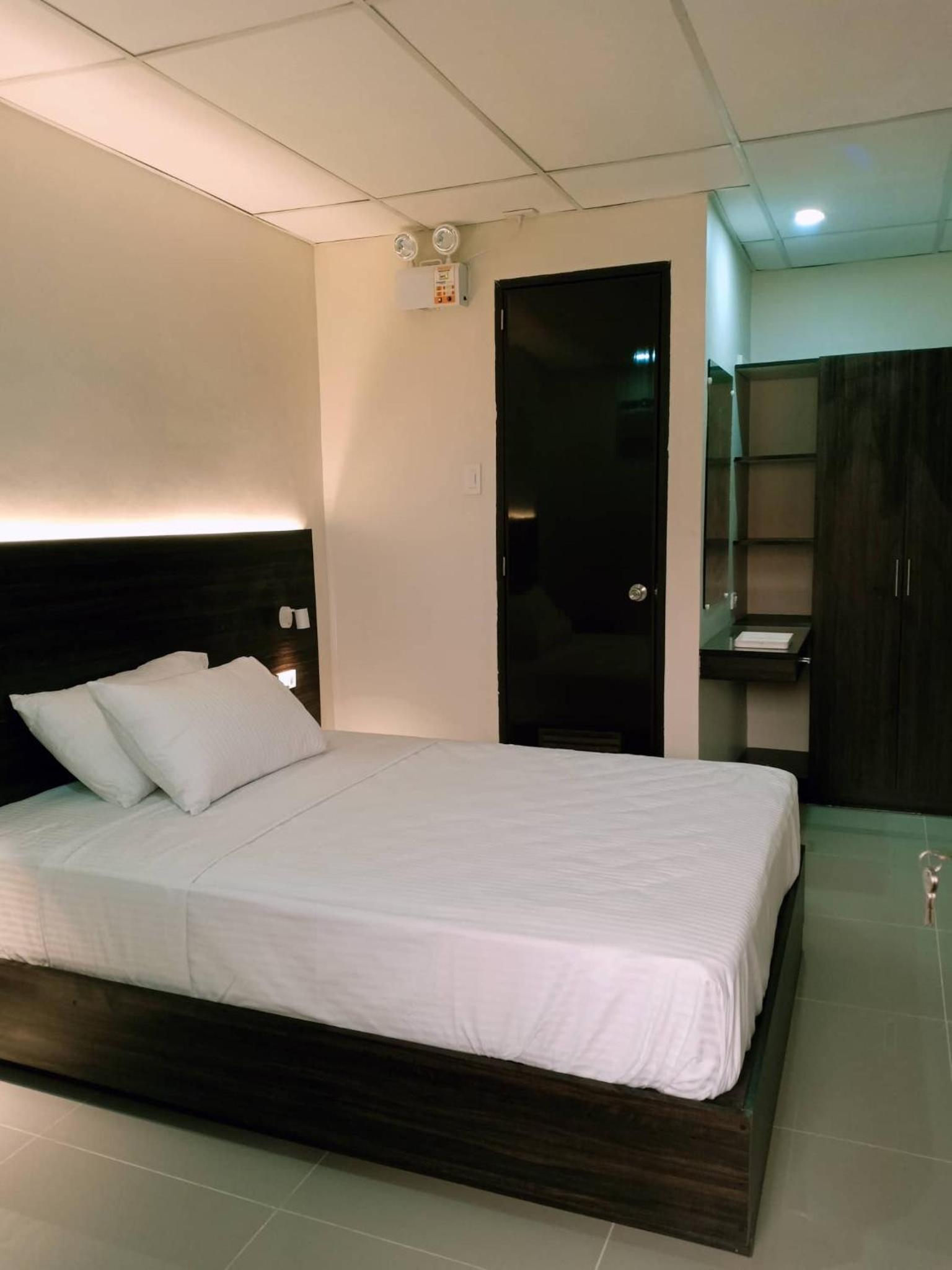 Double Room - Photo 4