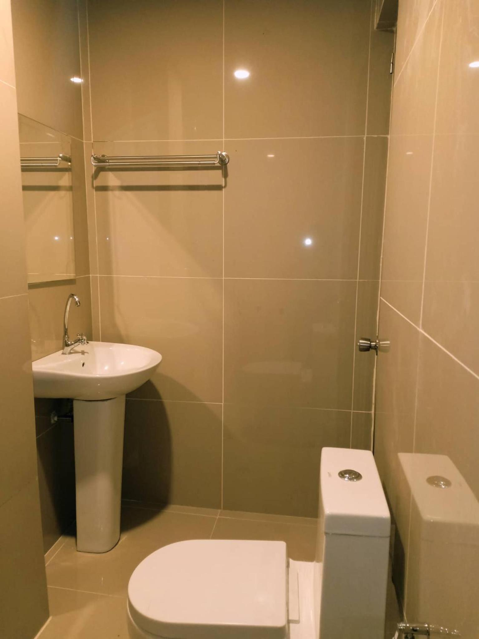 Double Room - Photo 6