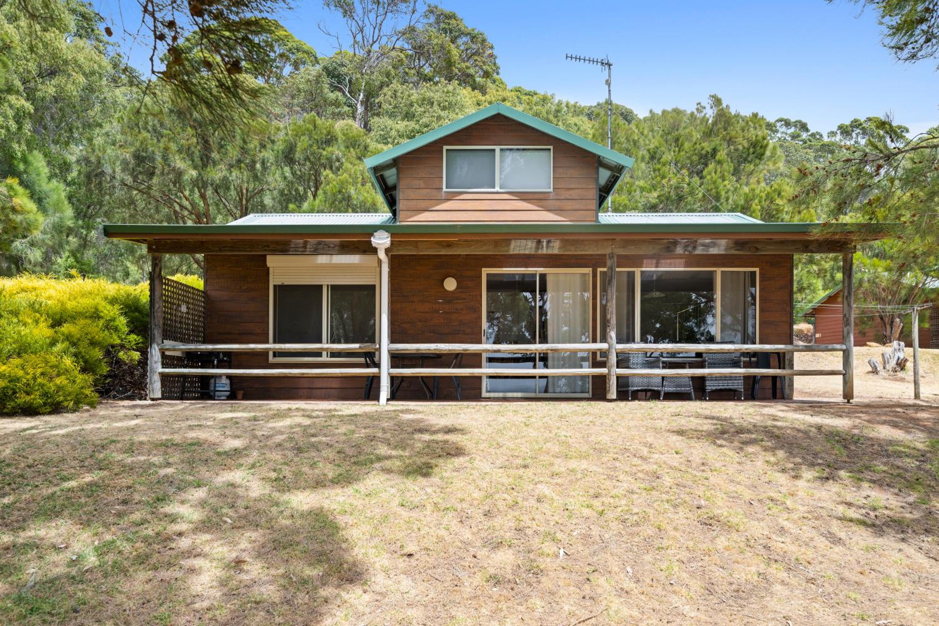 Three-Bedroom Chalet photo 3