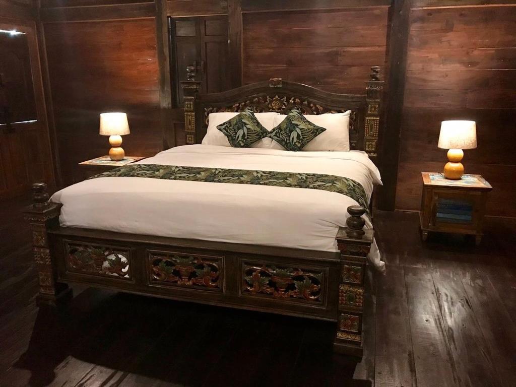 Deluxe Room - Photo 1