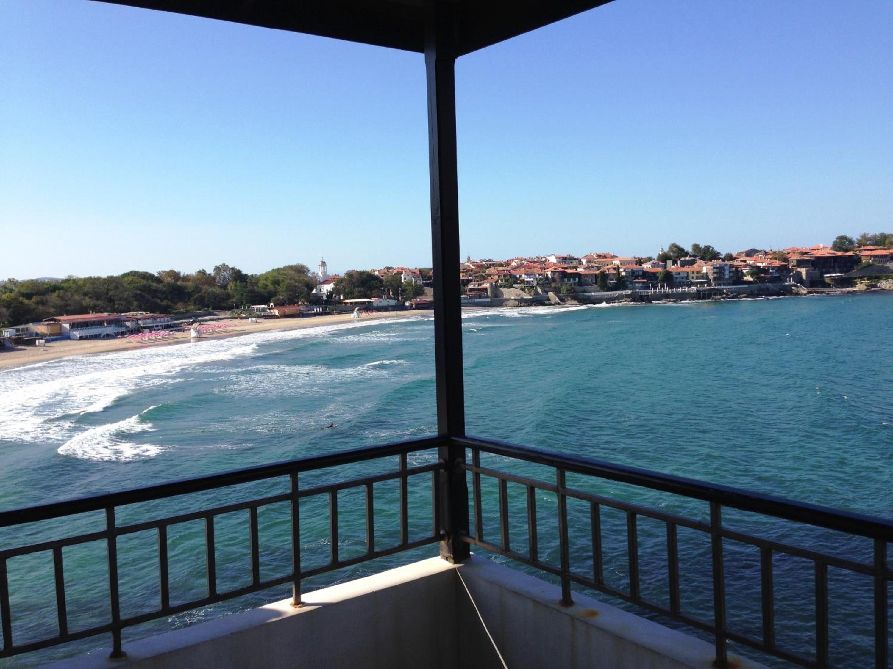 Family Room with Balcony and Sea View
