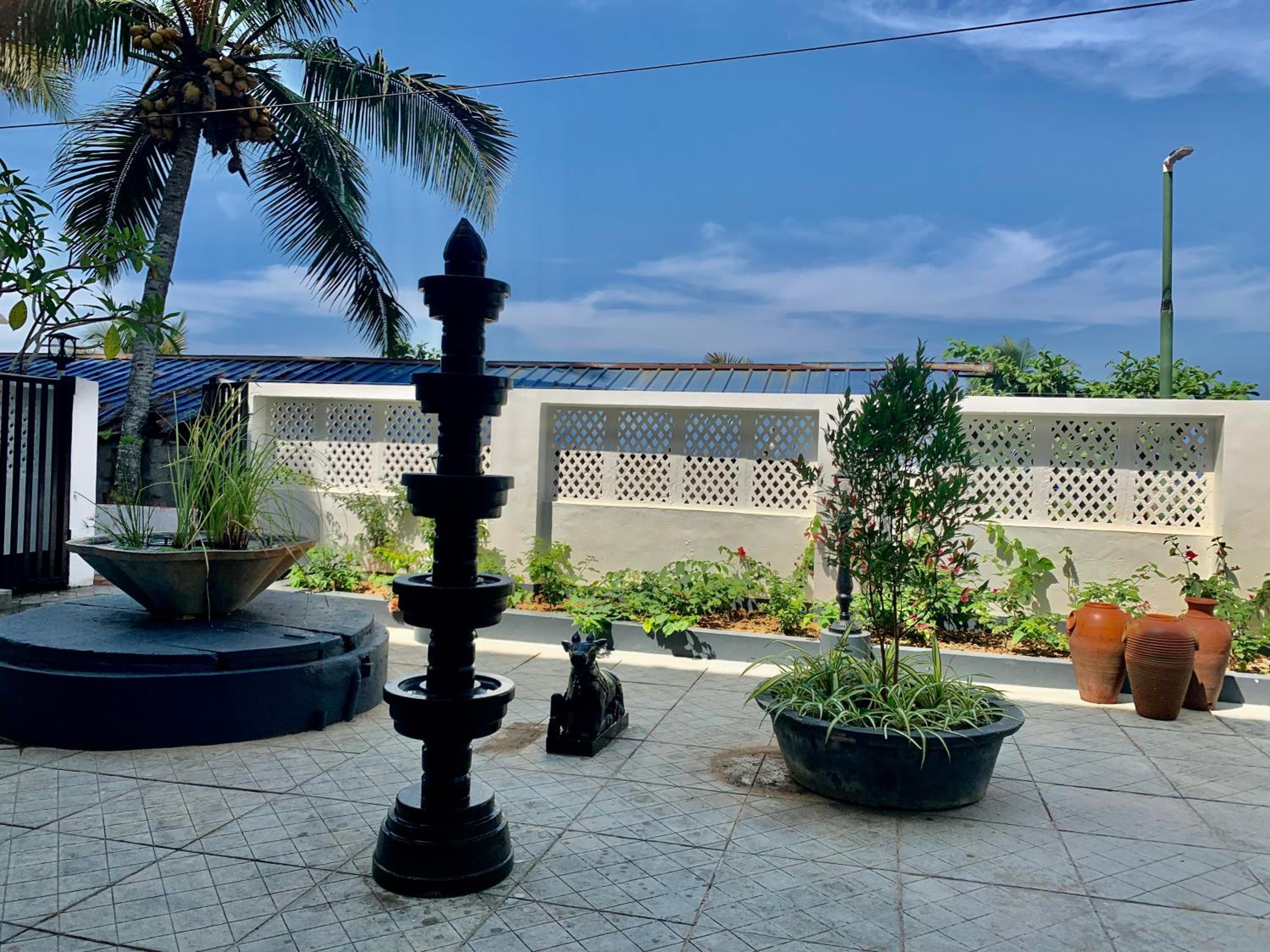 Deluxe Double Room with Balcony and Sea View photo 2