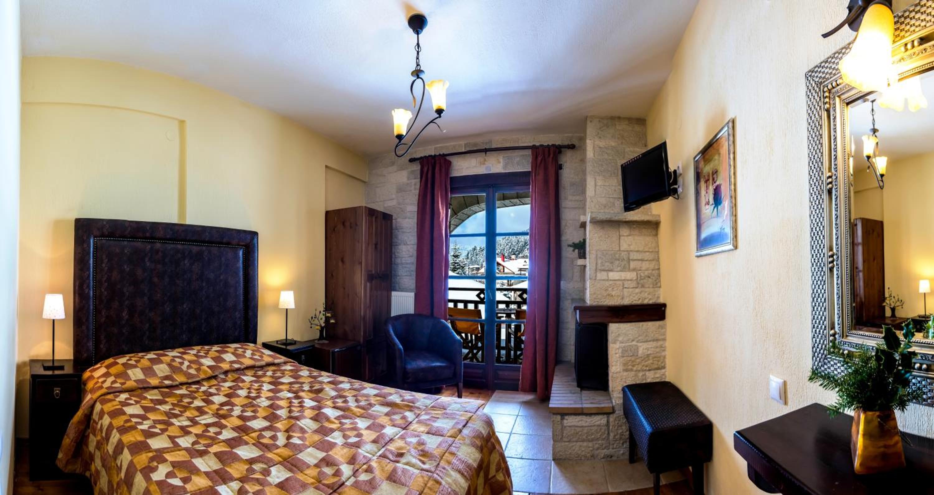 Deluxe Double Room with Spa Bath  - Photo 4
