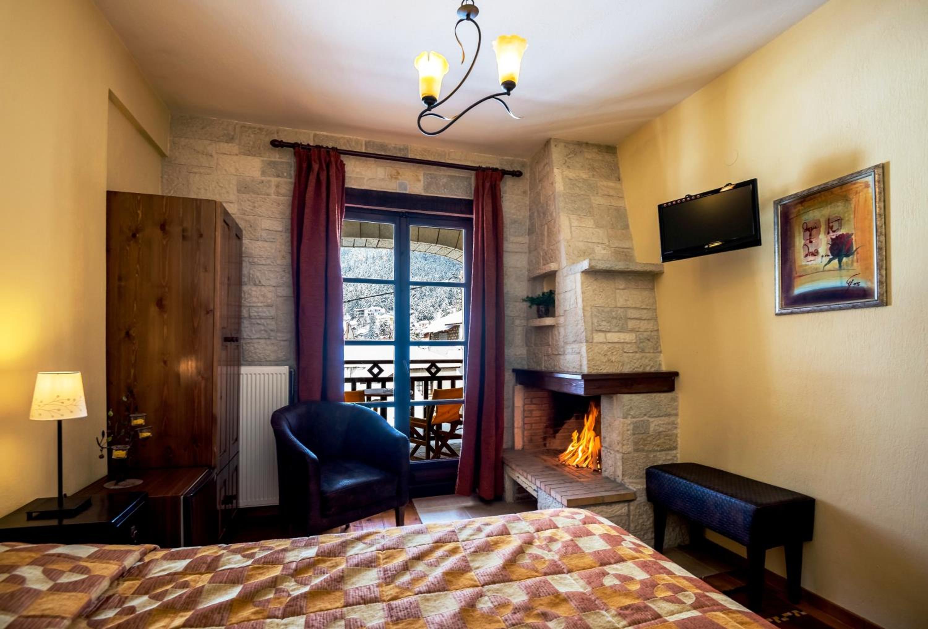 Deluxe Double Room with Spa Bath  - Photo 6