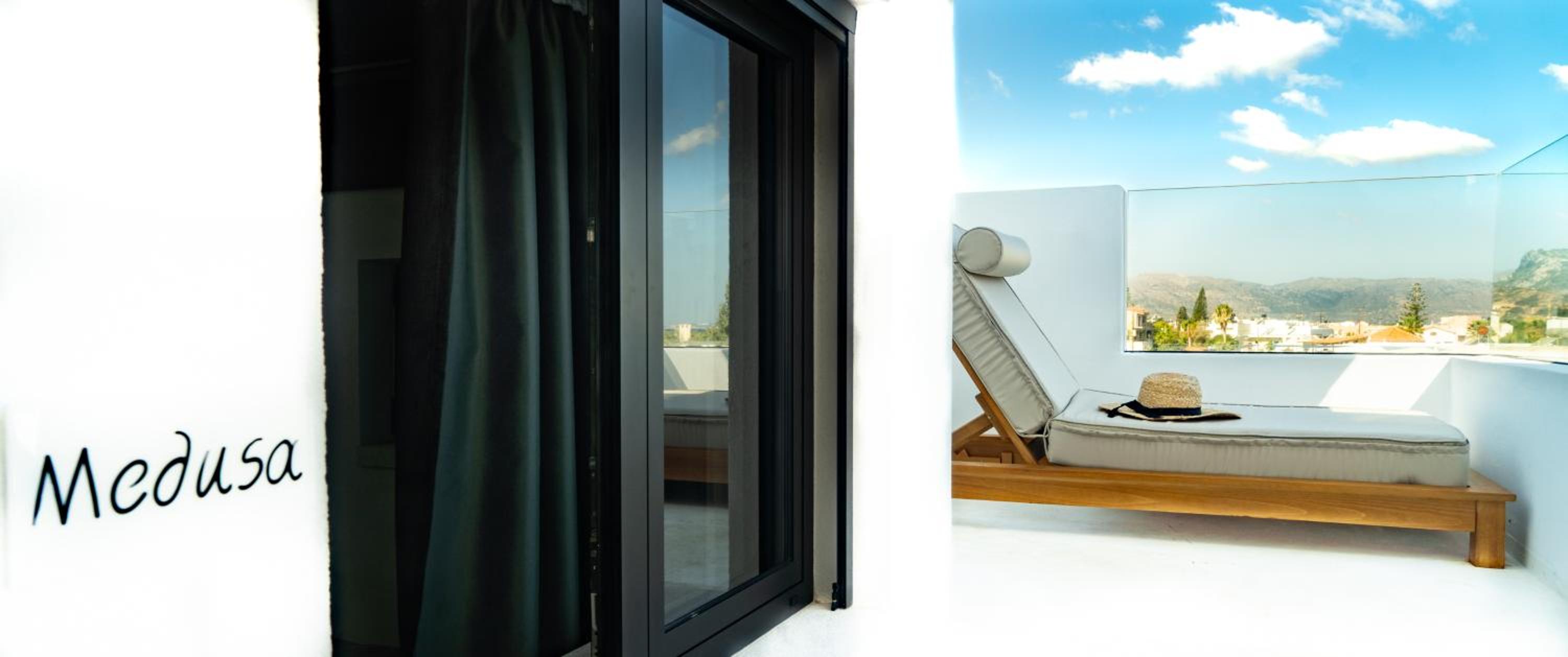 Villa with Sea View photo 3