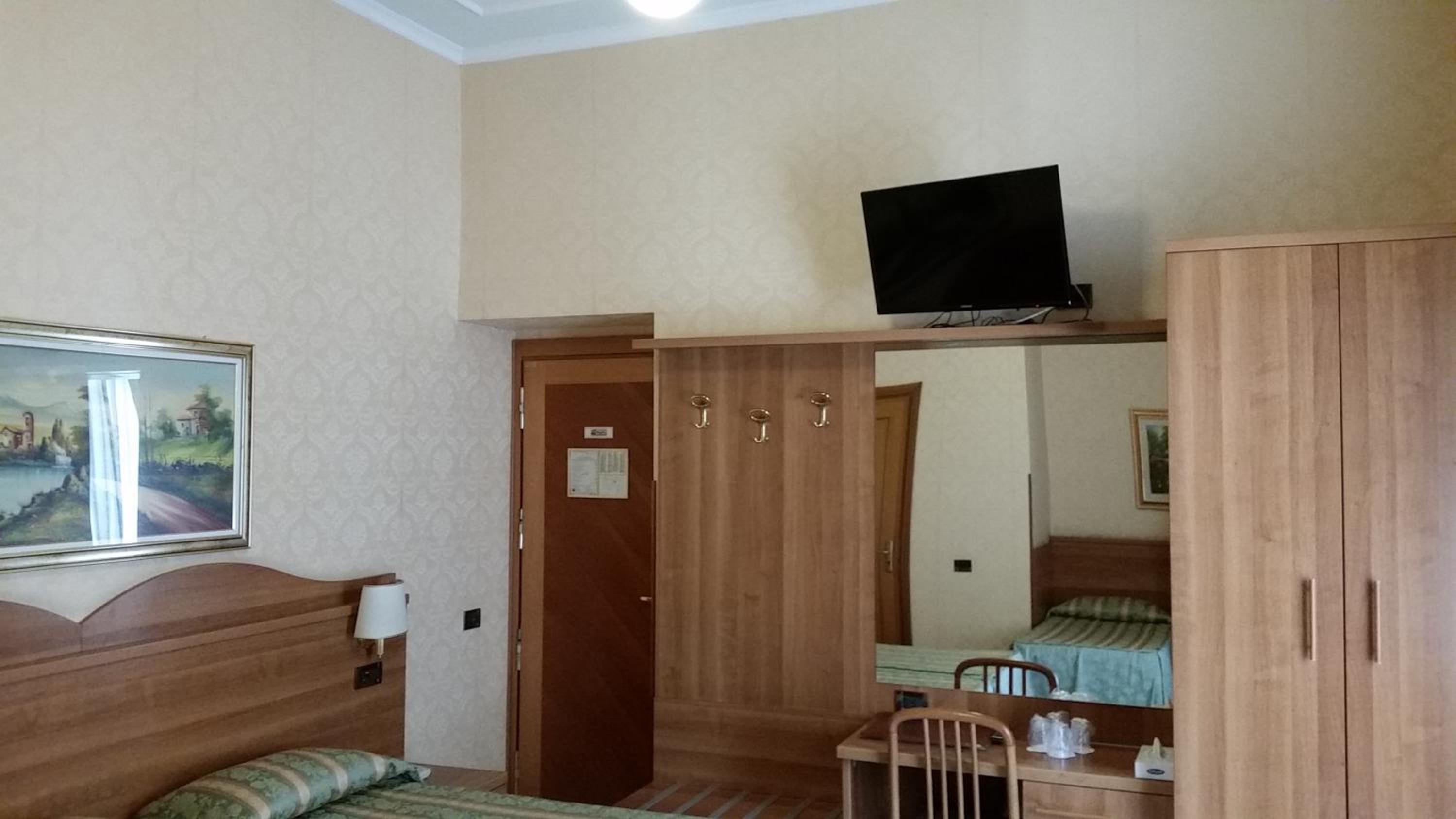 Quadruple Room photo 3