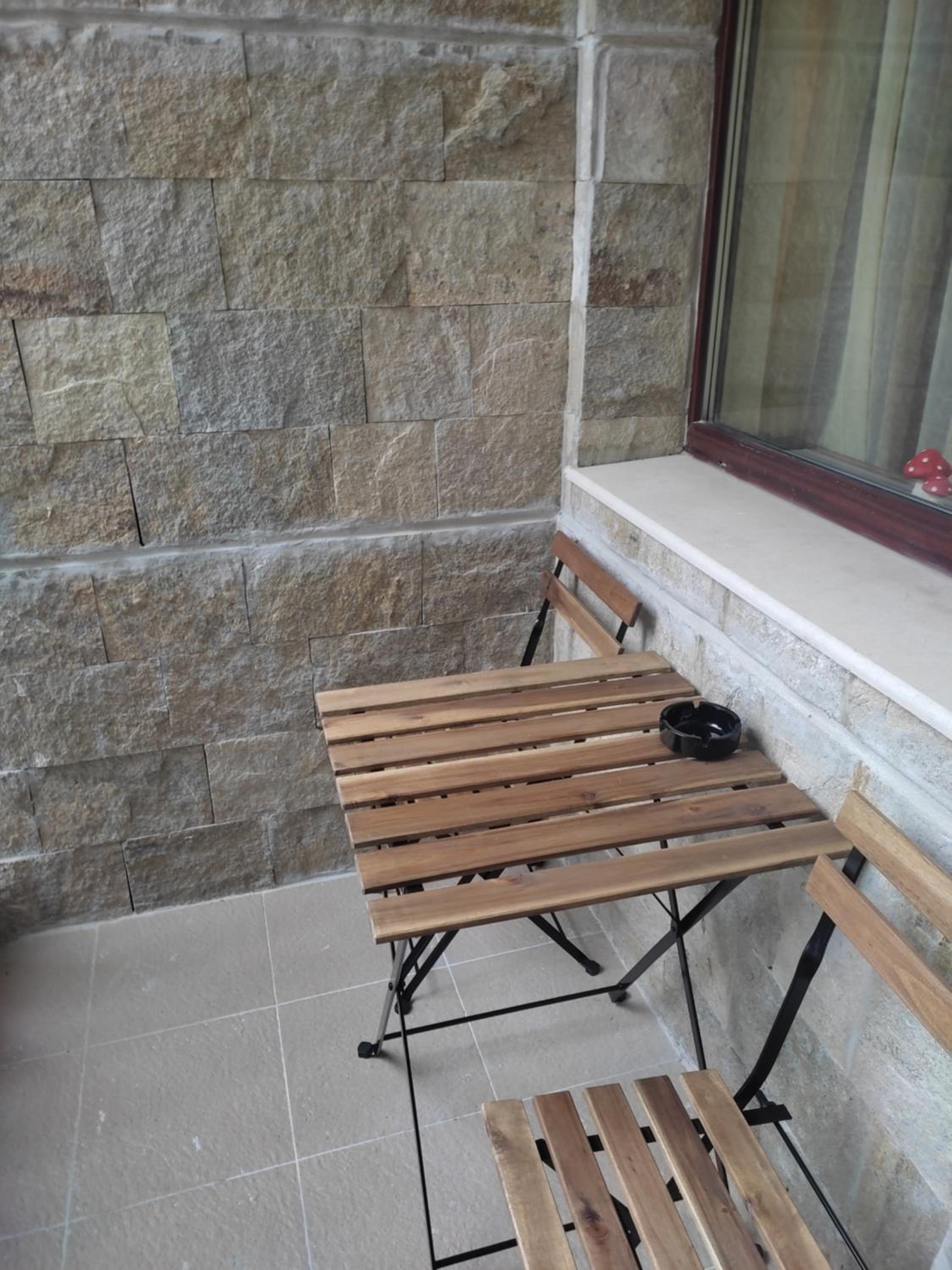 Studio with Balcony photo 2