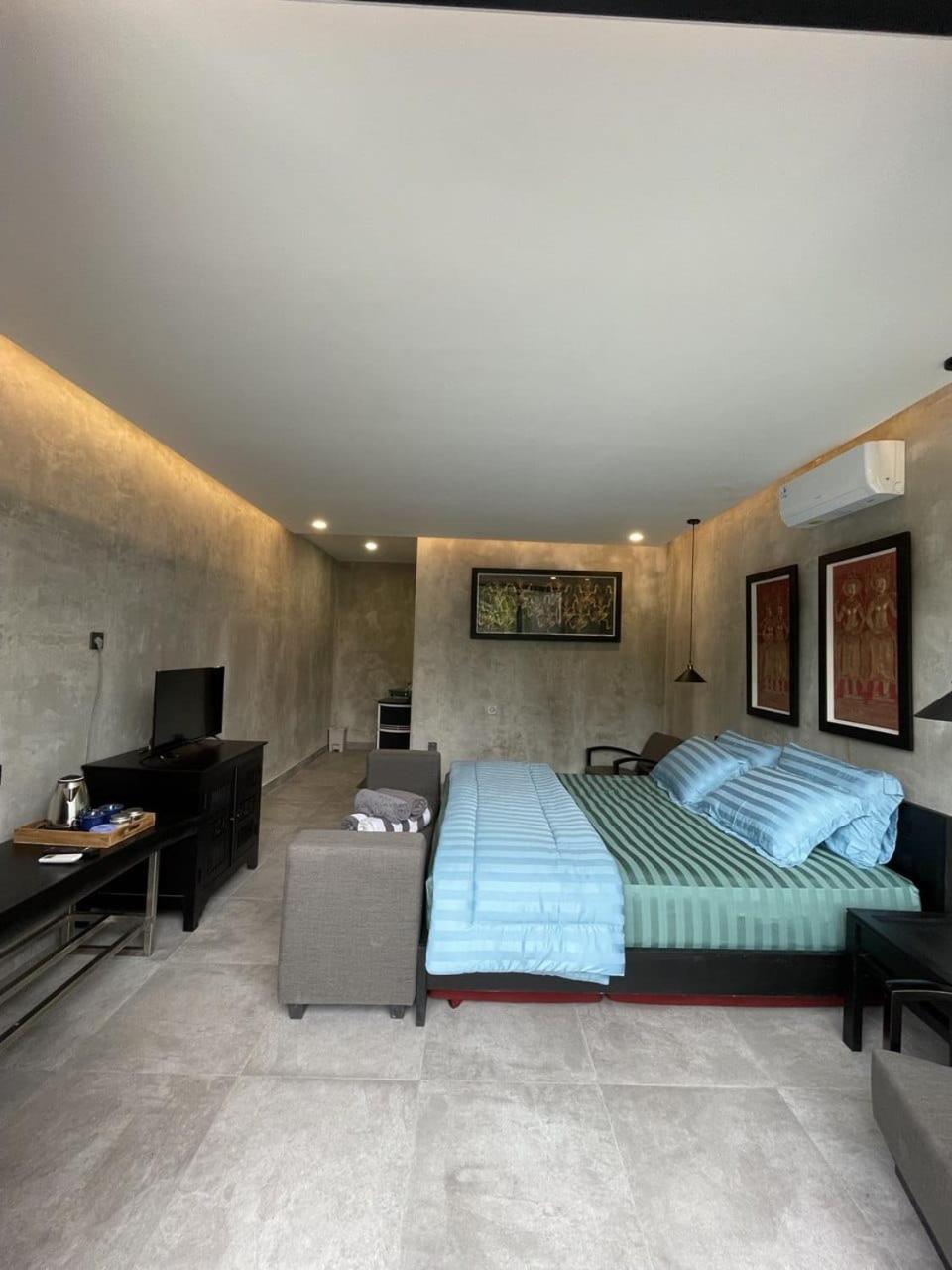 Villa photo 3