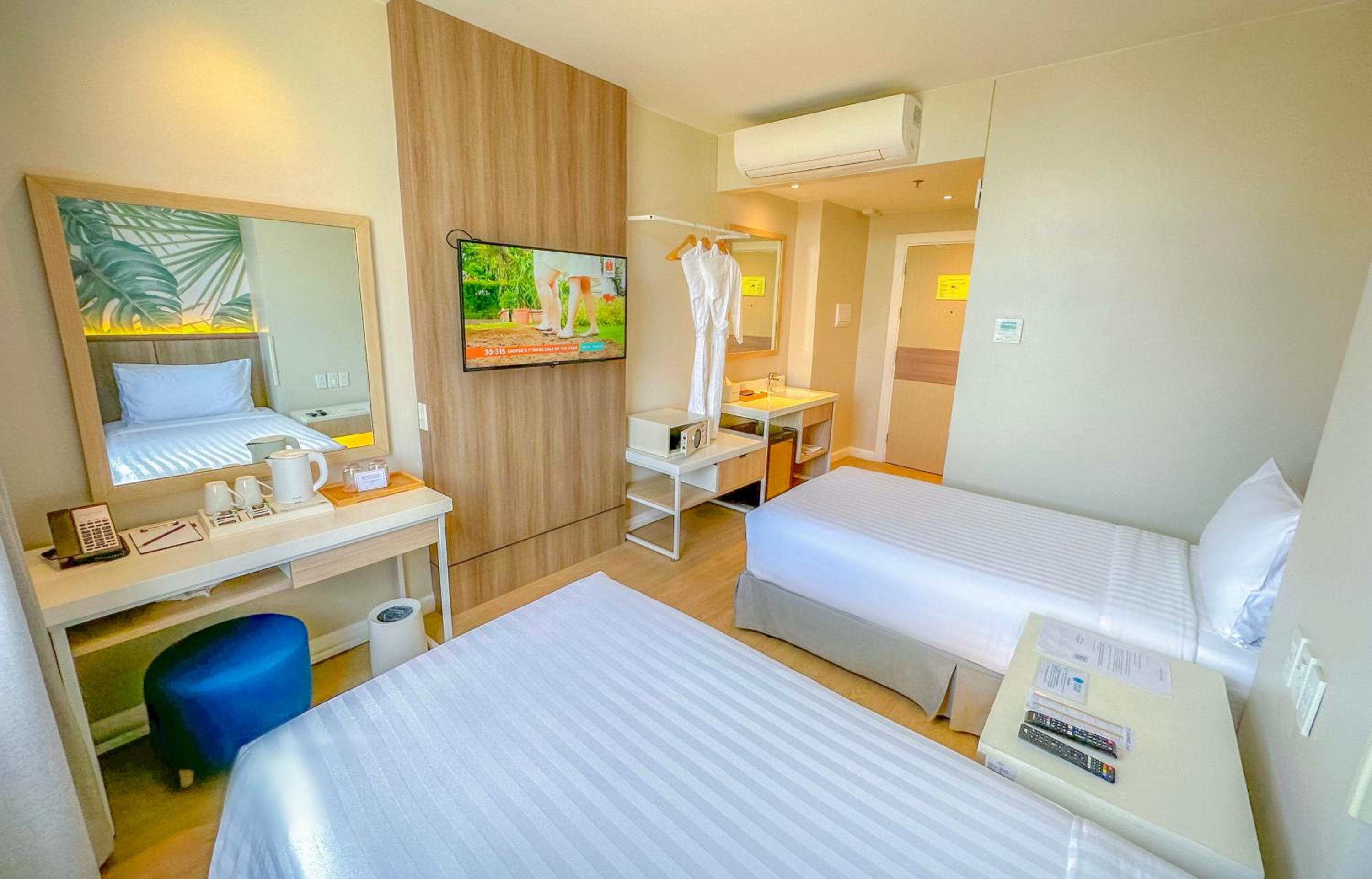Deluxe Twin Room - Photo 1