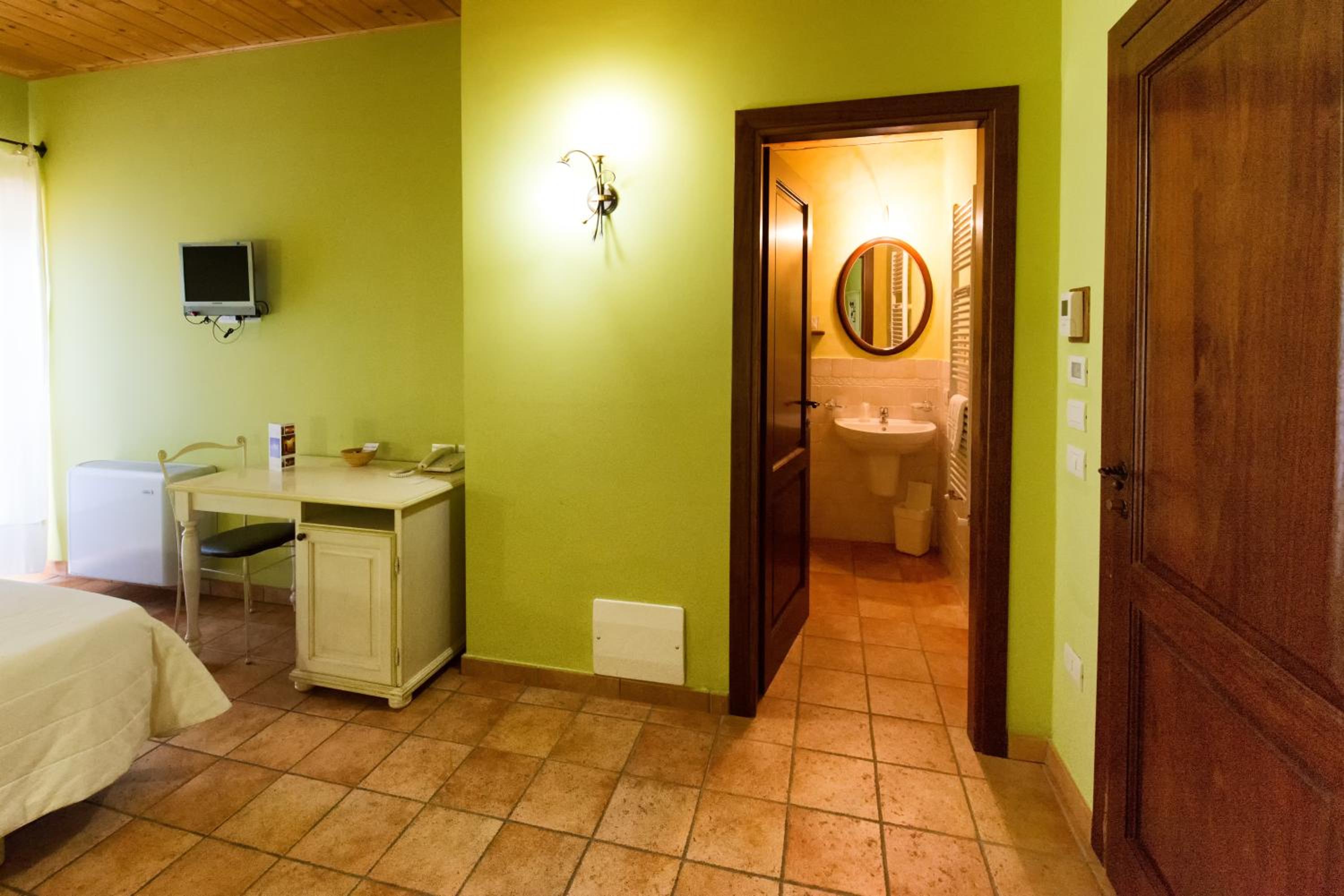 Double Room with Terrace photo 3