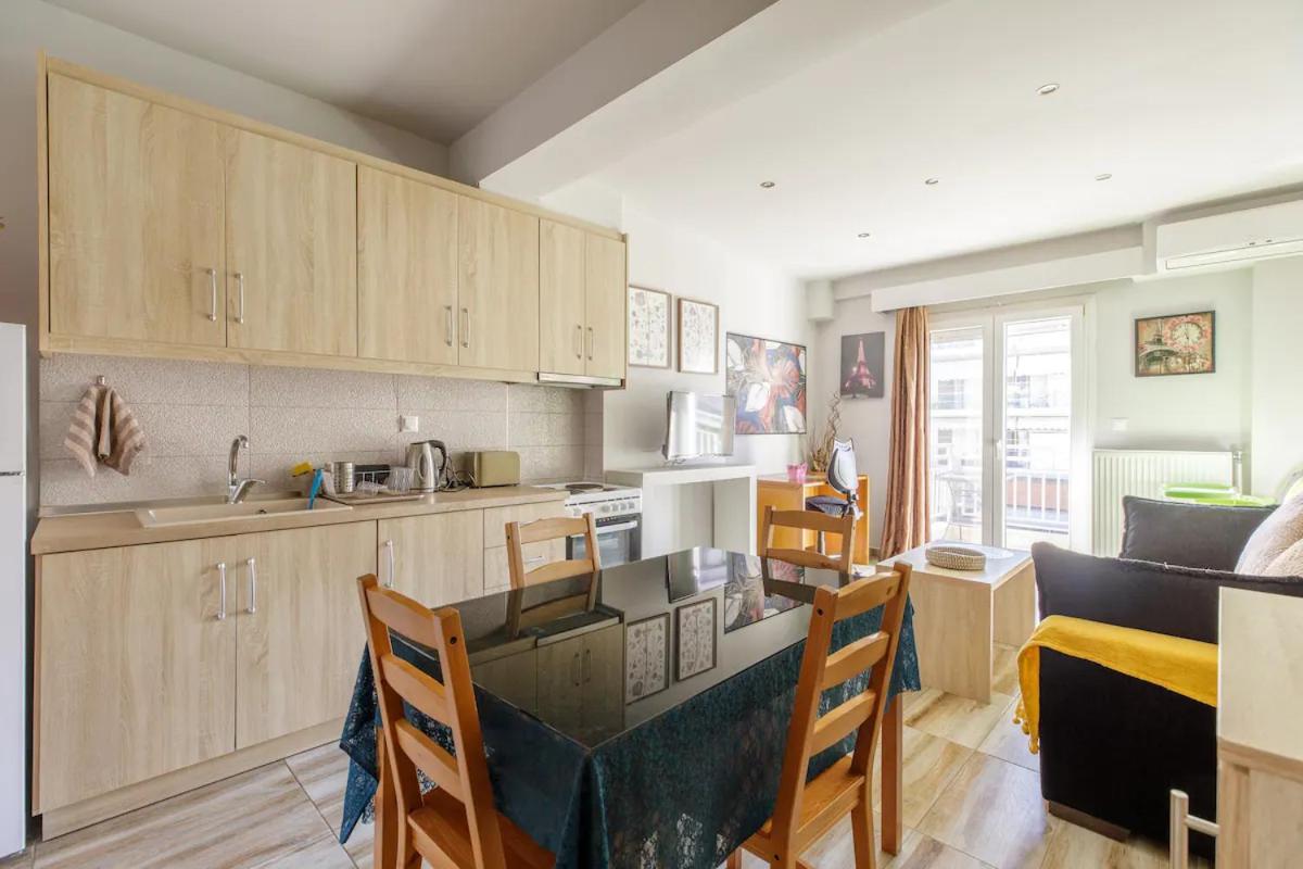One-Bedroom Apartment - Photo 10