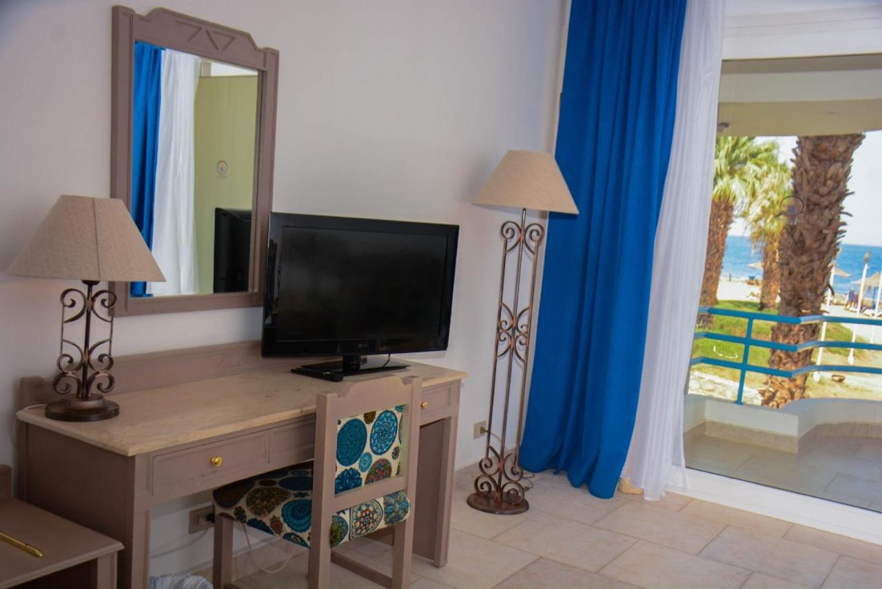 Double Or Twin Room With Sea View