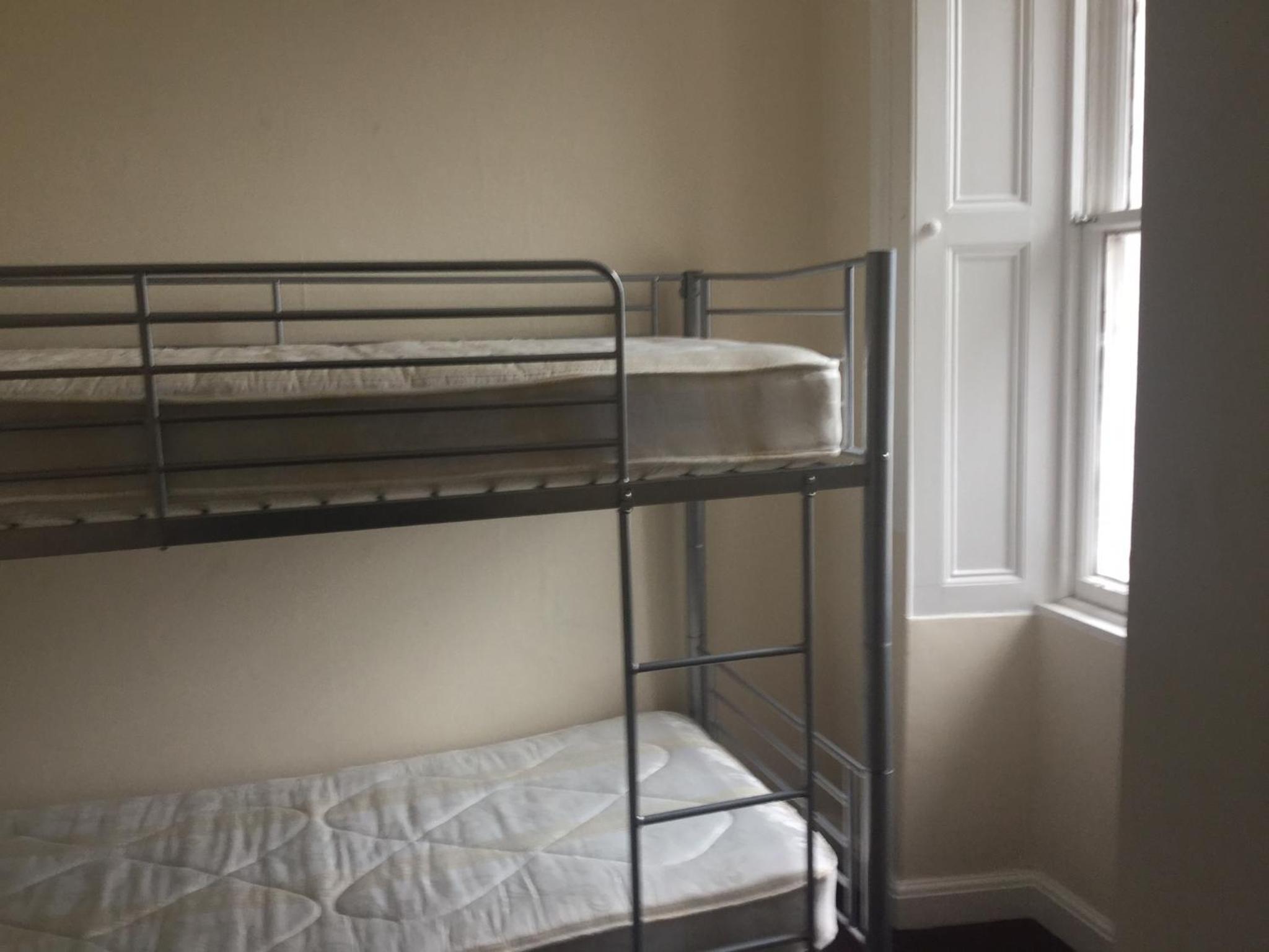 Bed in 8-Bed Mixed Dormitory Room photo 2