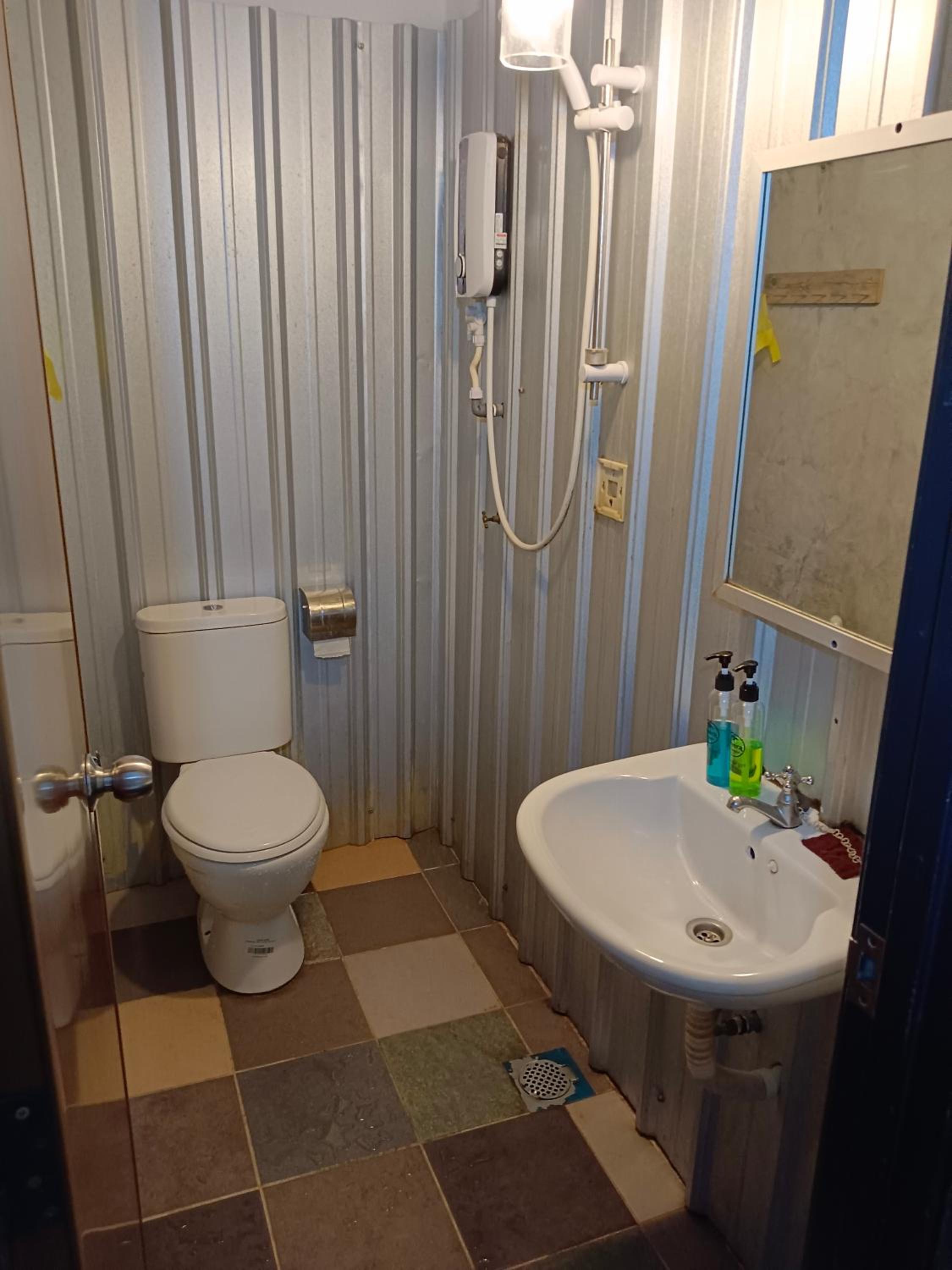 Quadruple Room with Bathroom photo 3