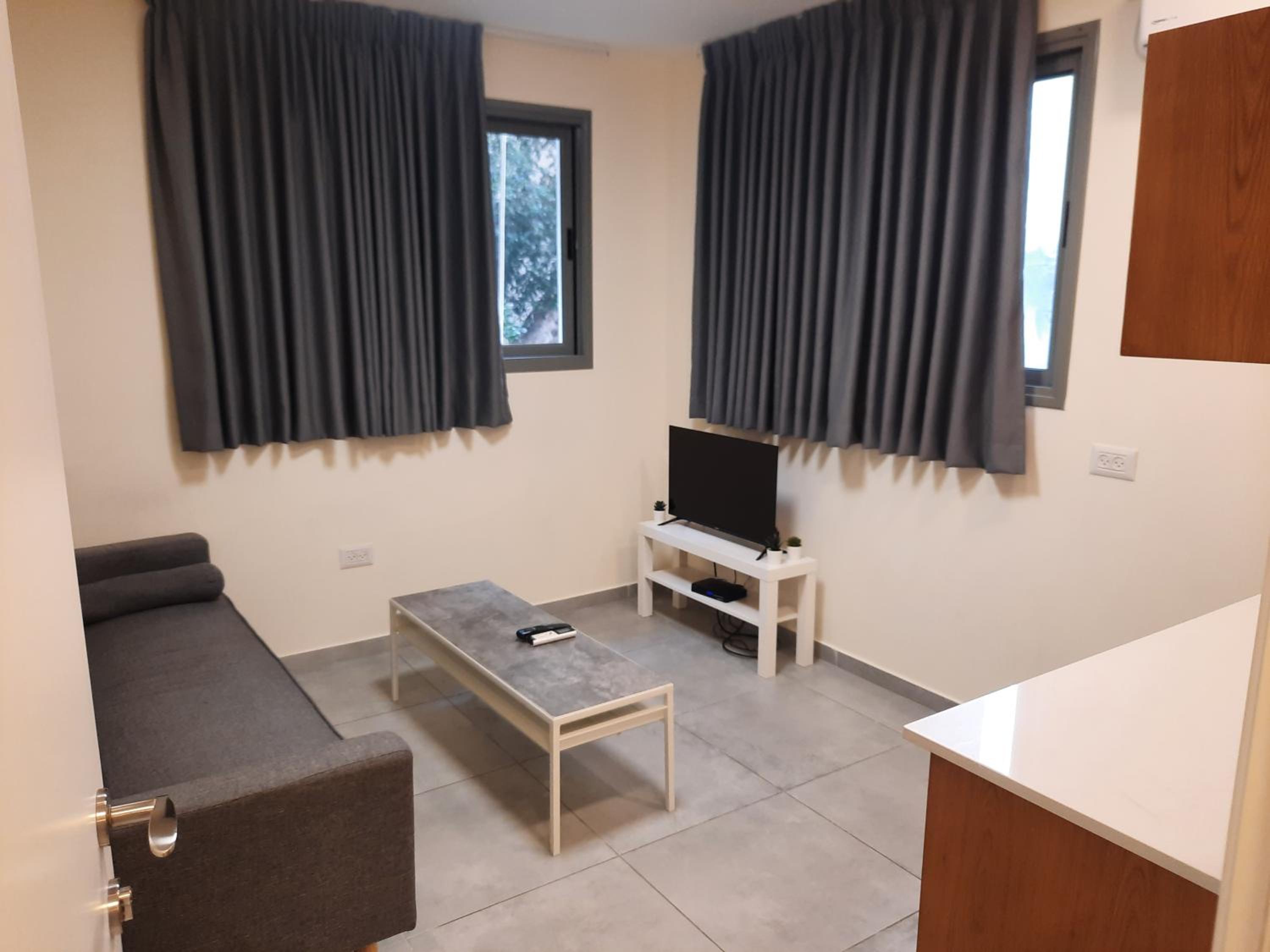 Basic Triple Room photo 1