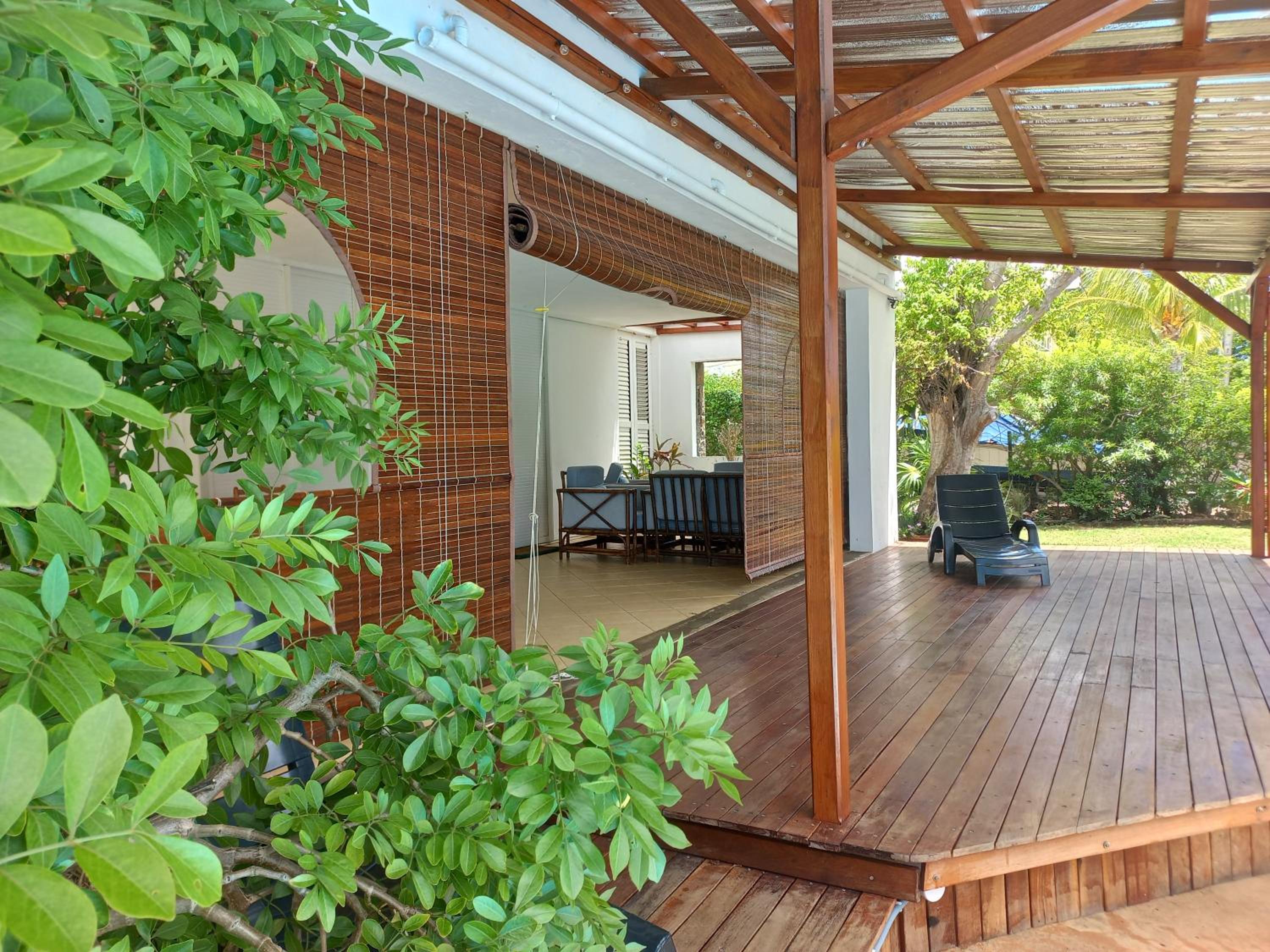 Three-Bedroom House photo 2