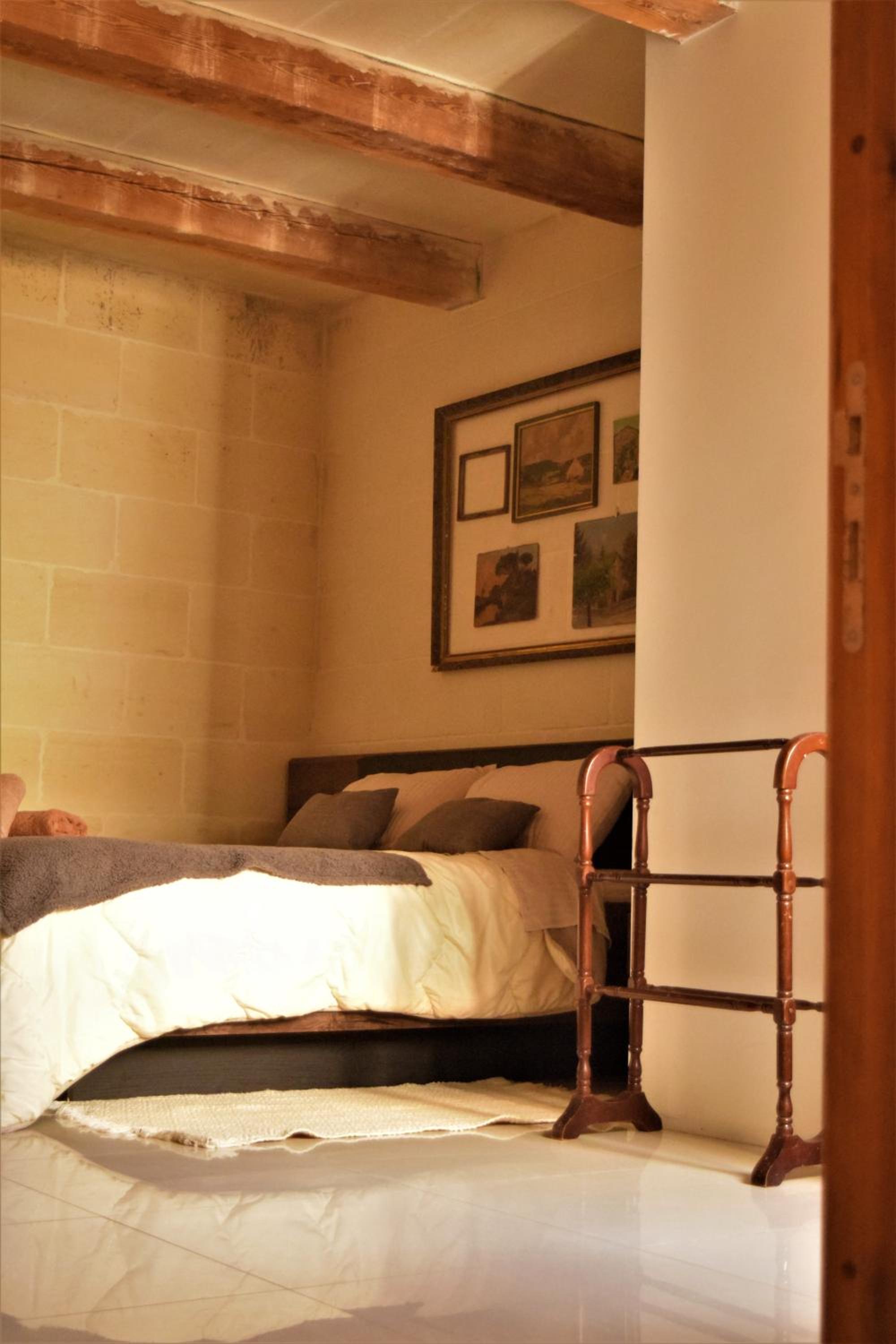 Double Room with Private Bathroom photo 1