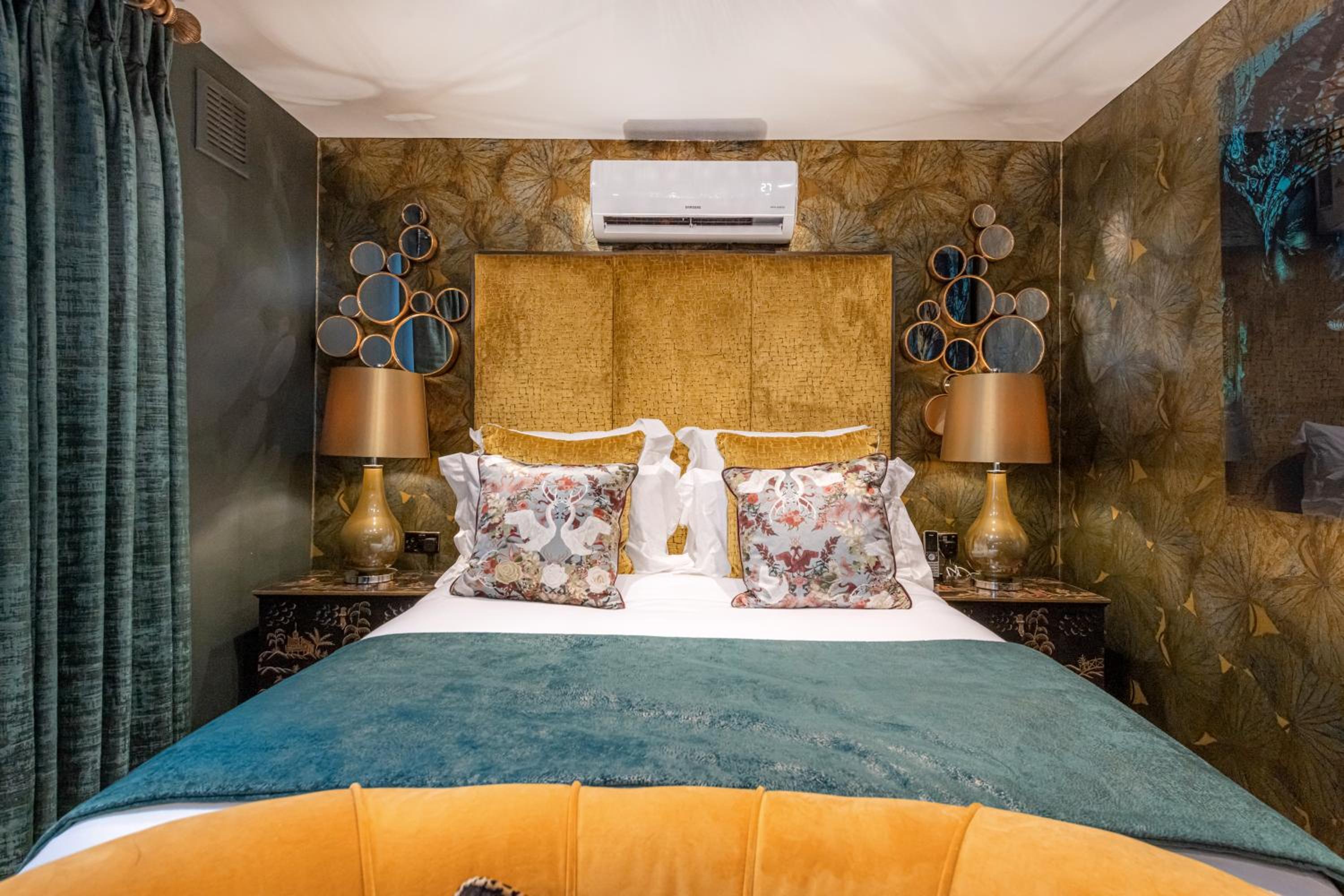 Deluxe Double Room - Photo 5