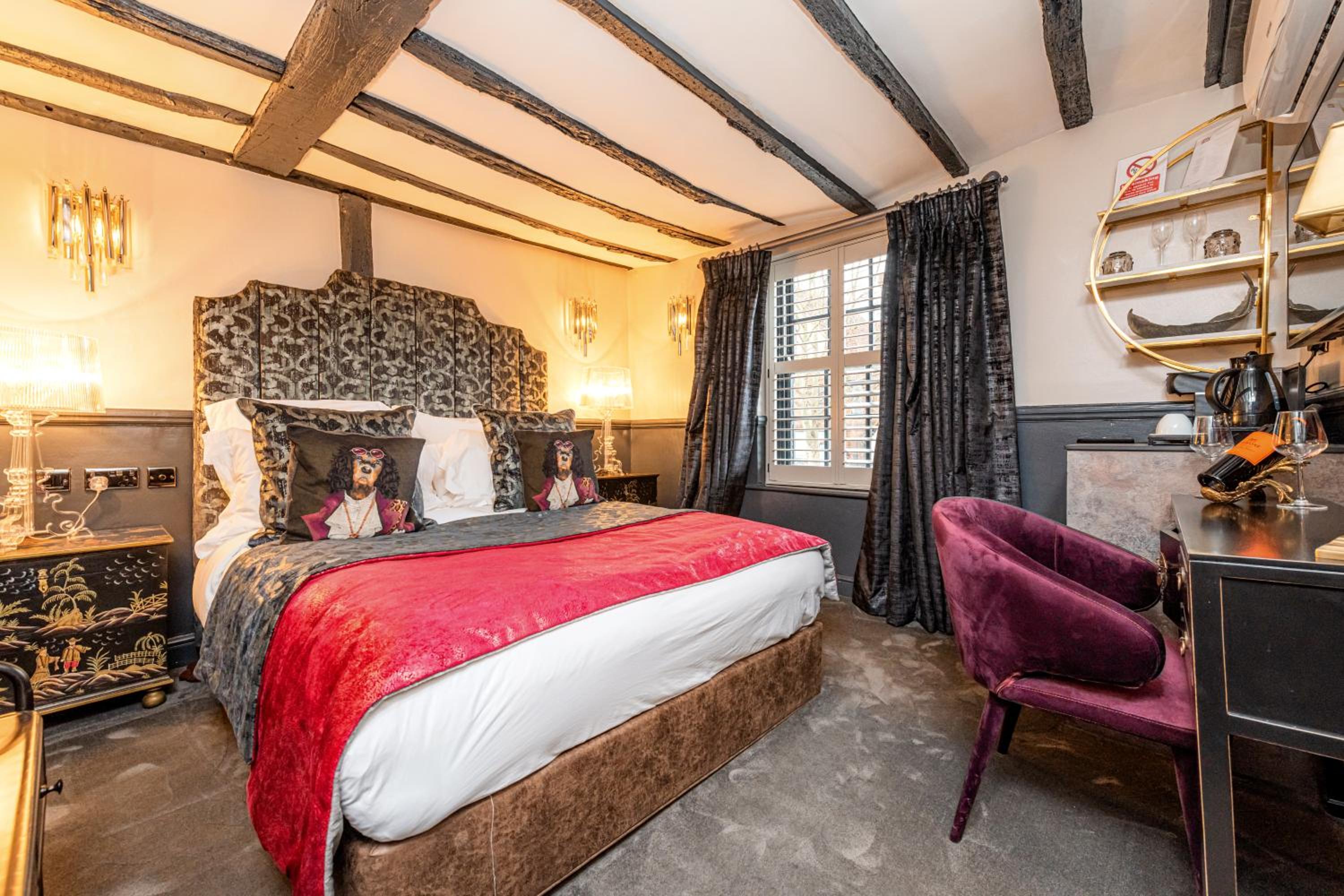 Double Room - Photo 5