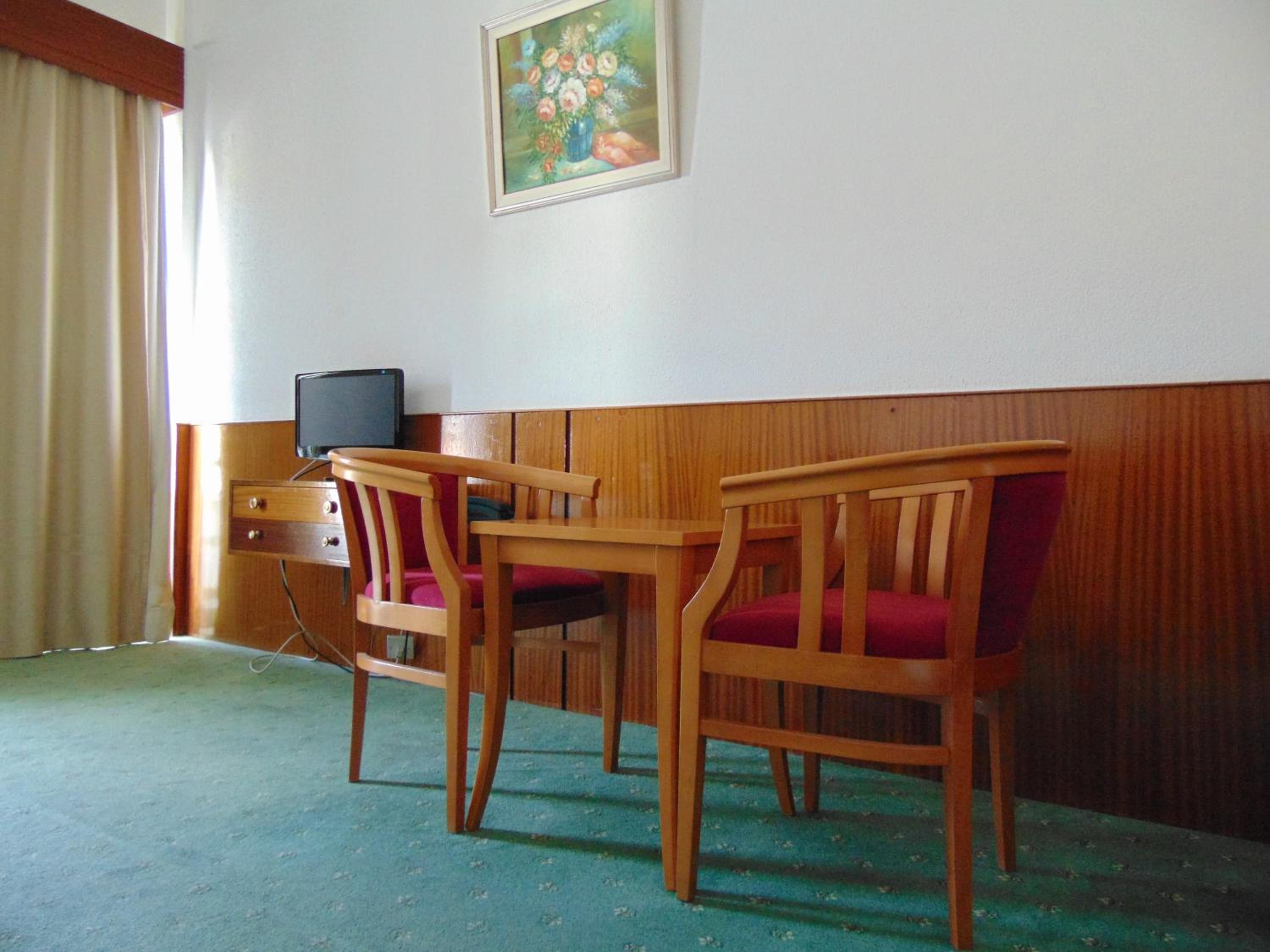 Standard Family Room - Photo 1
