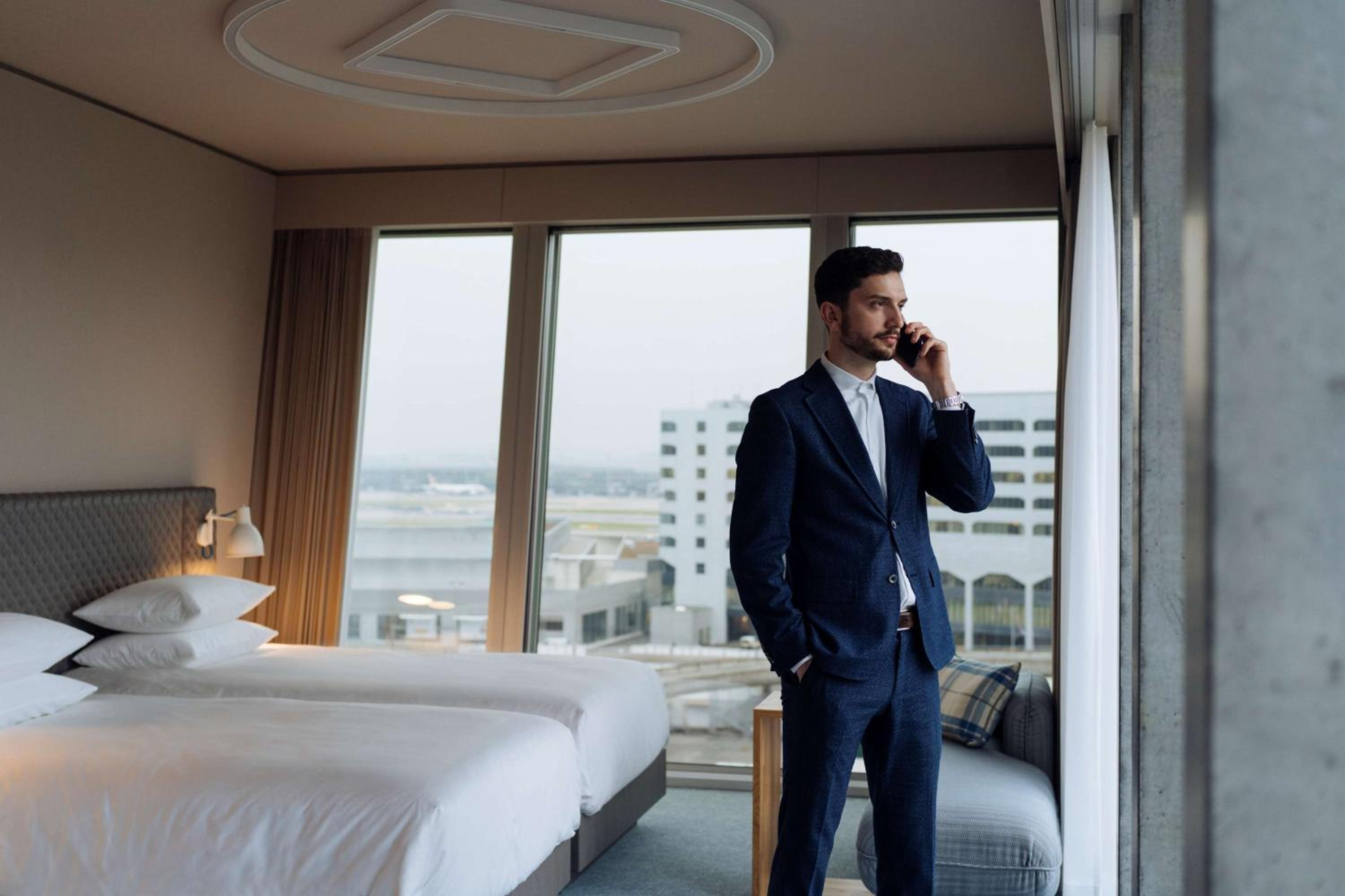 Twin Room with View - Photo 5