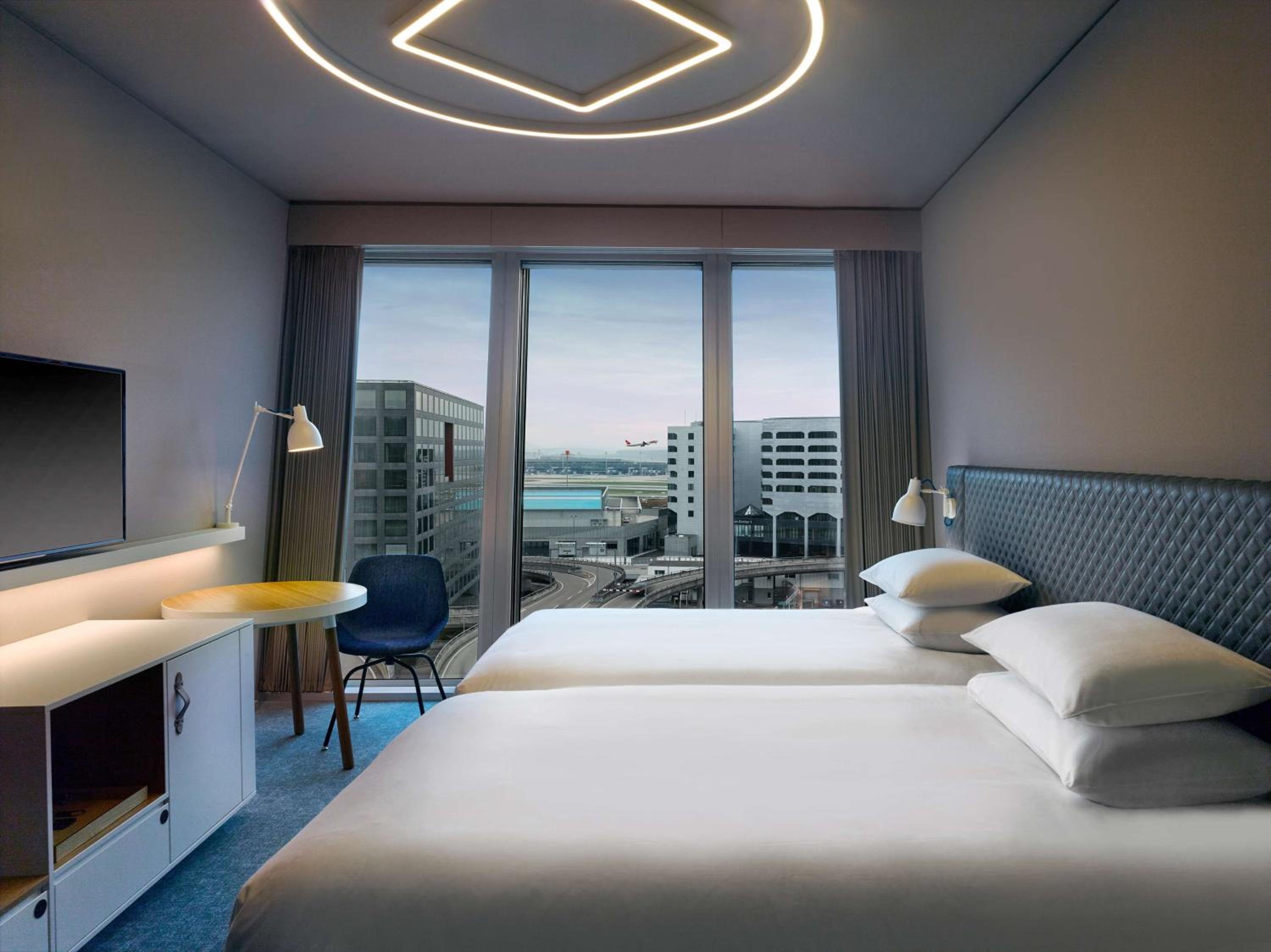 Twin Room - Photo 3