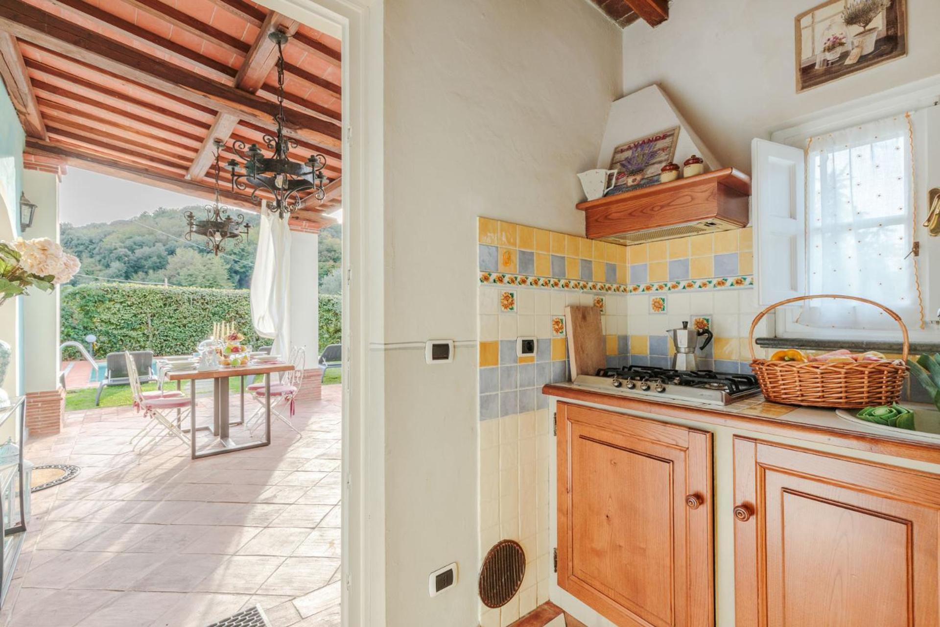 Villa photo 2