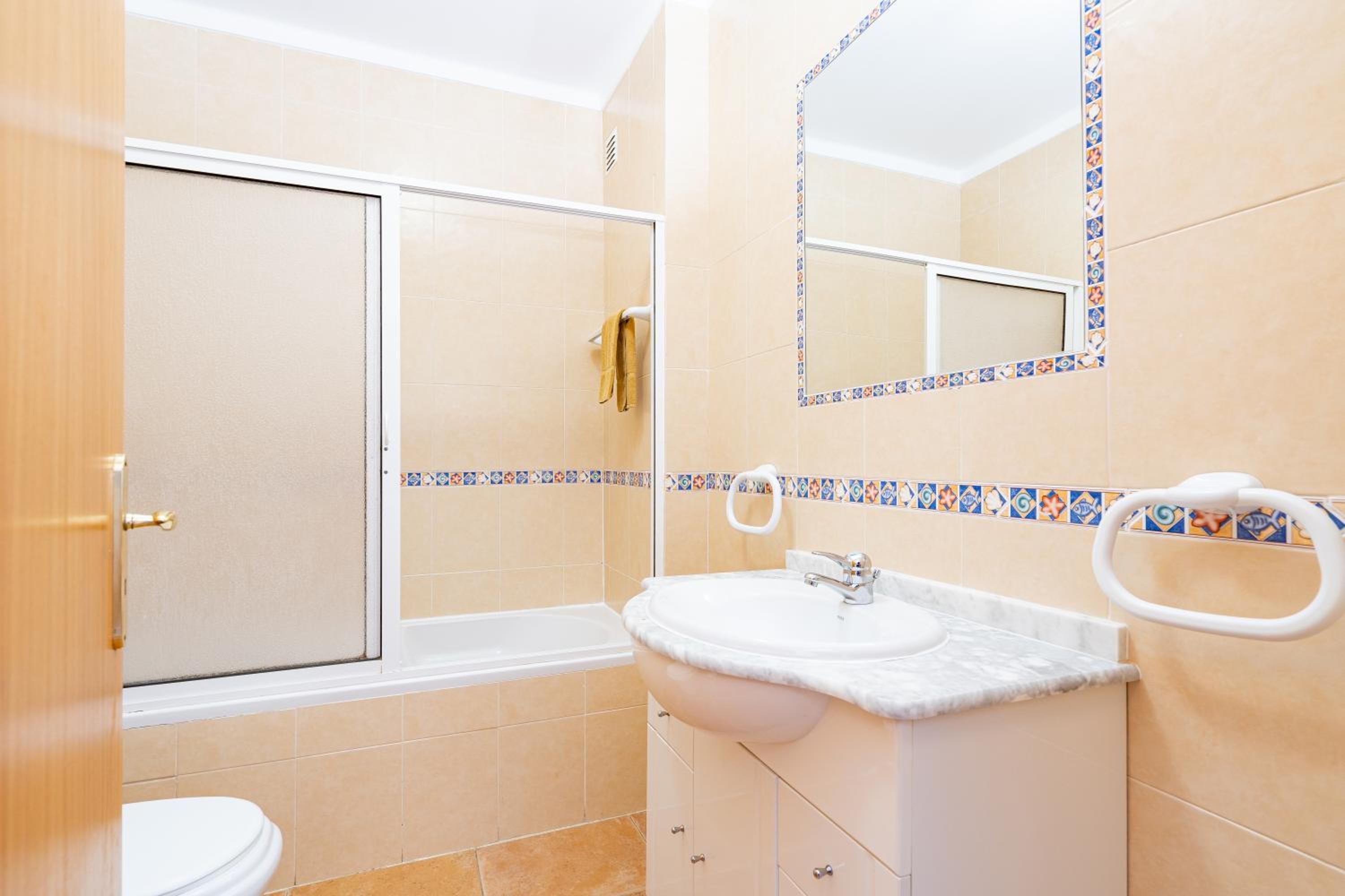 One-Bedroom Apartment - Photo 10